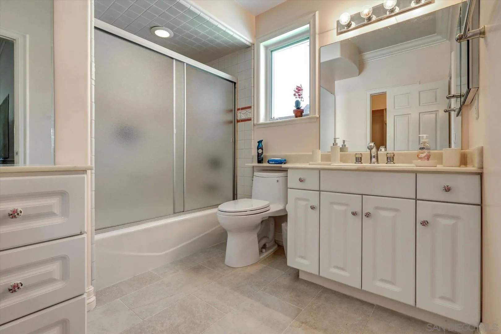 https://cdn.realtyfeed.com/cdn/127/260011109/f7d80ca49dfc1d923de00c9f36726454.webp