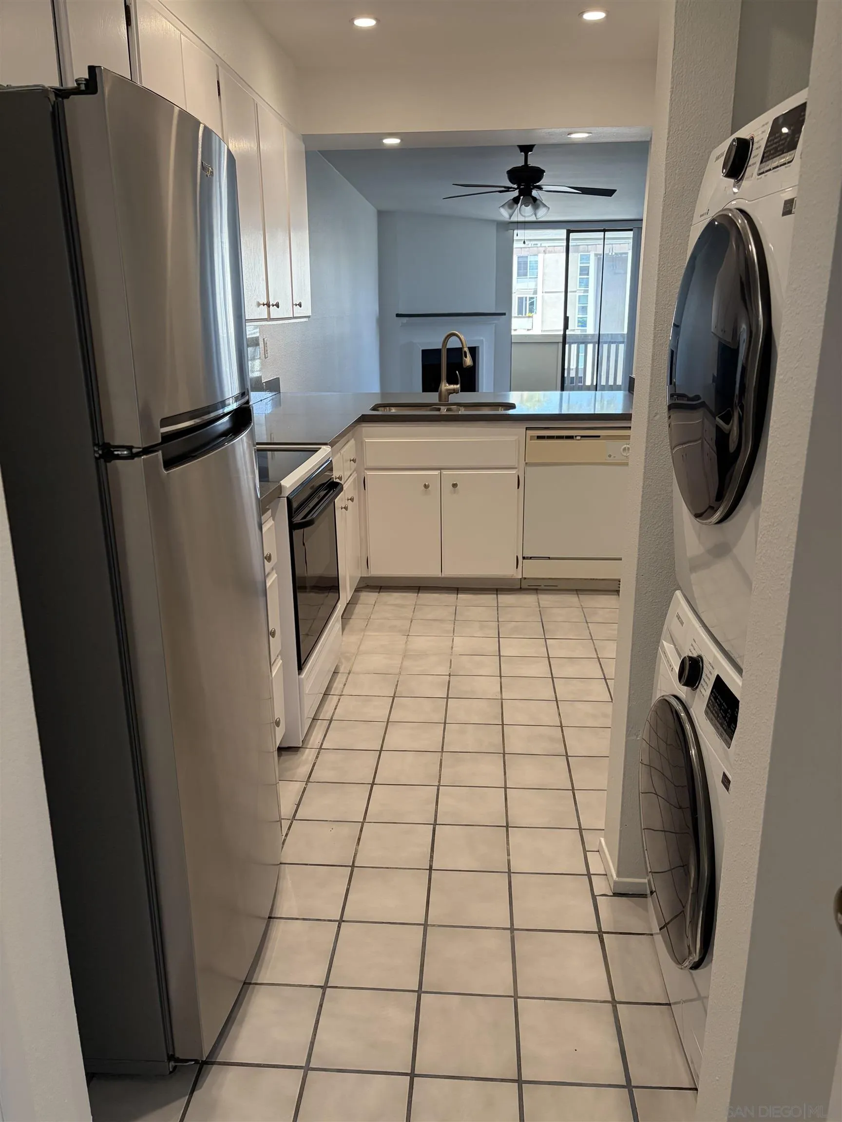 https://cdn.realtyfeed.com/cdn/127/260011110/2b6f597e836c92f0a221850ddf91789d.webp