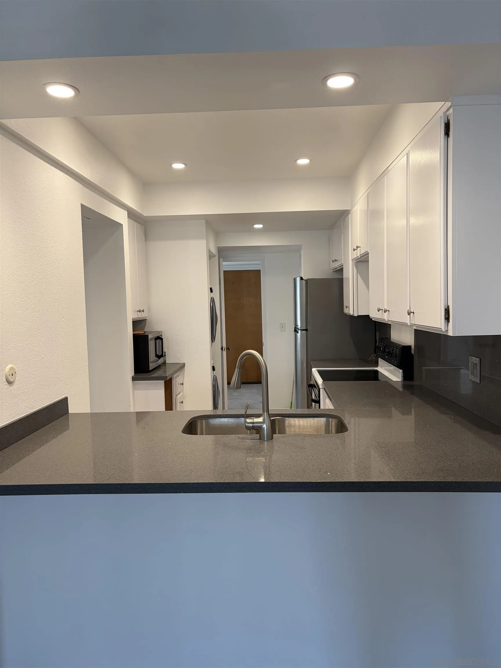 https://cdn.realtyfeed.com/cdn/127/260011110/7f907bf15e697e114be46fcf12c7c31e.webp
