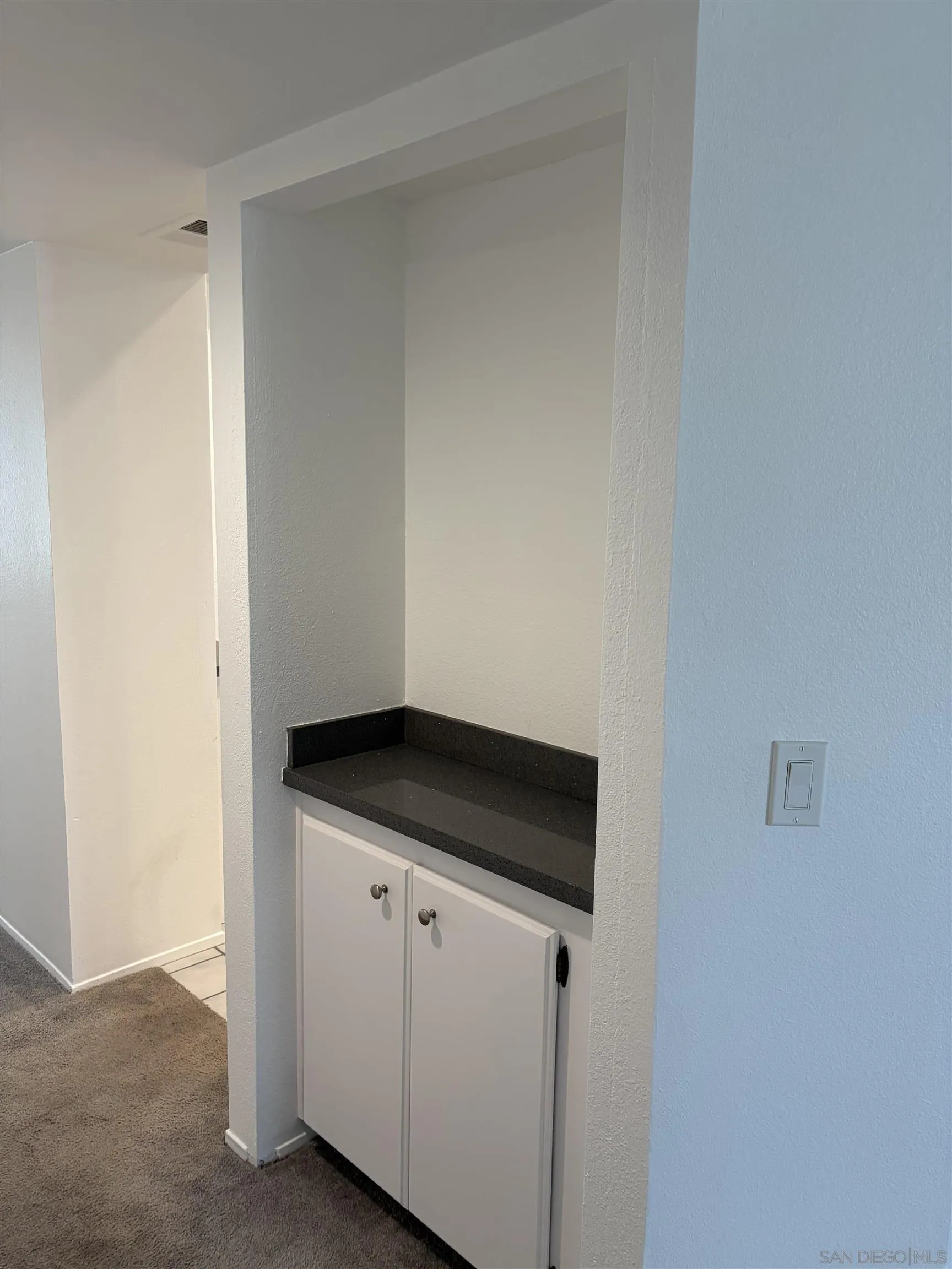 https://cdn.realtyfeed.com/cdn/127/260011110/f4616bdabb6211179ffafe125d686602.webp