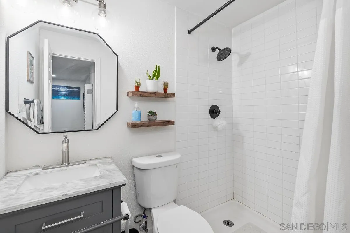 https://cdn.realtyfeed.com/cdn/127/260011114/de50ee1e7f2e0d507b65c835ff4b8010.webp