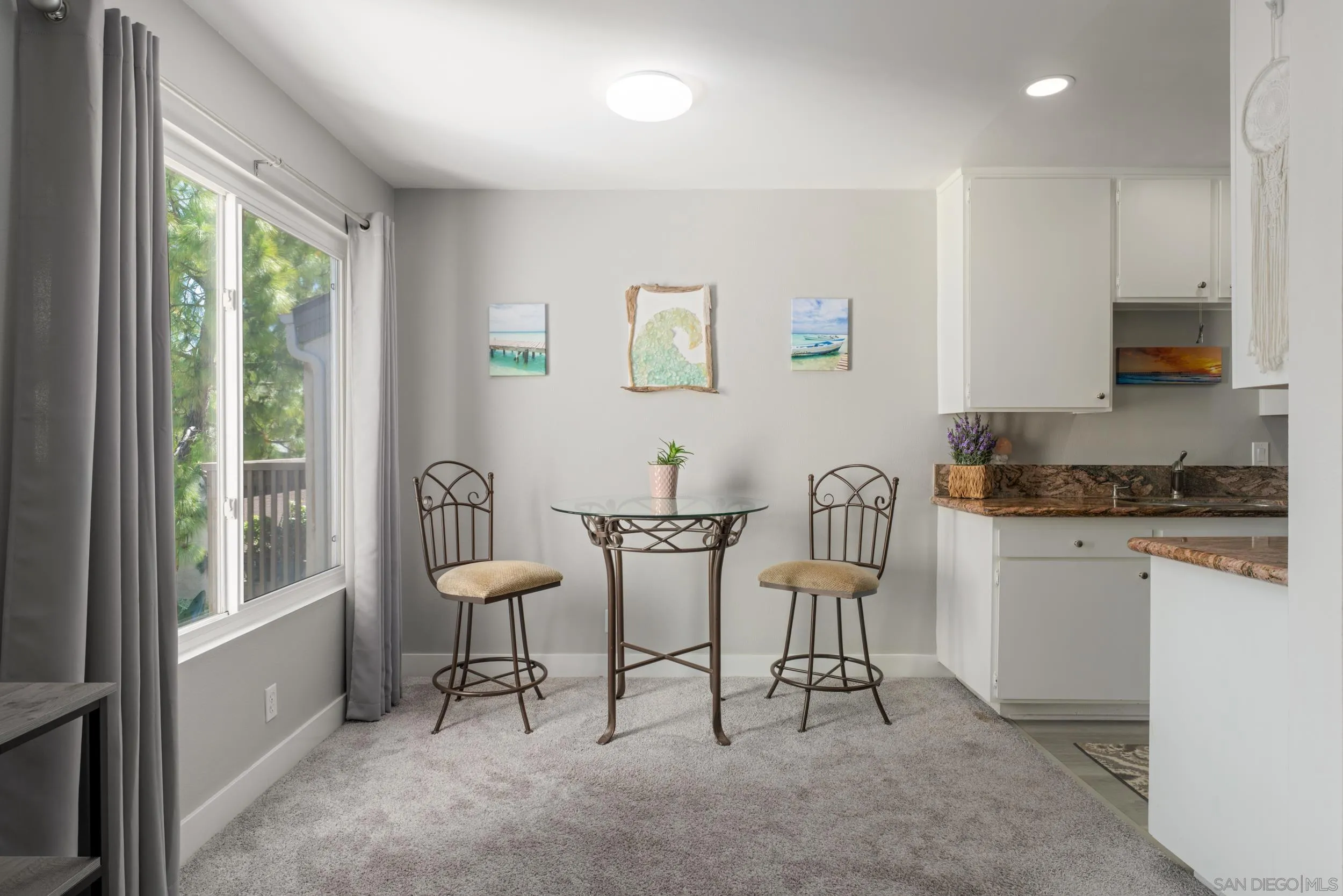 Photo #6: 260011119 Listing: Photo #6