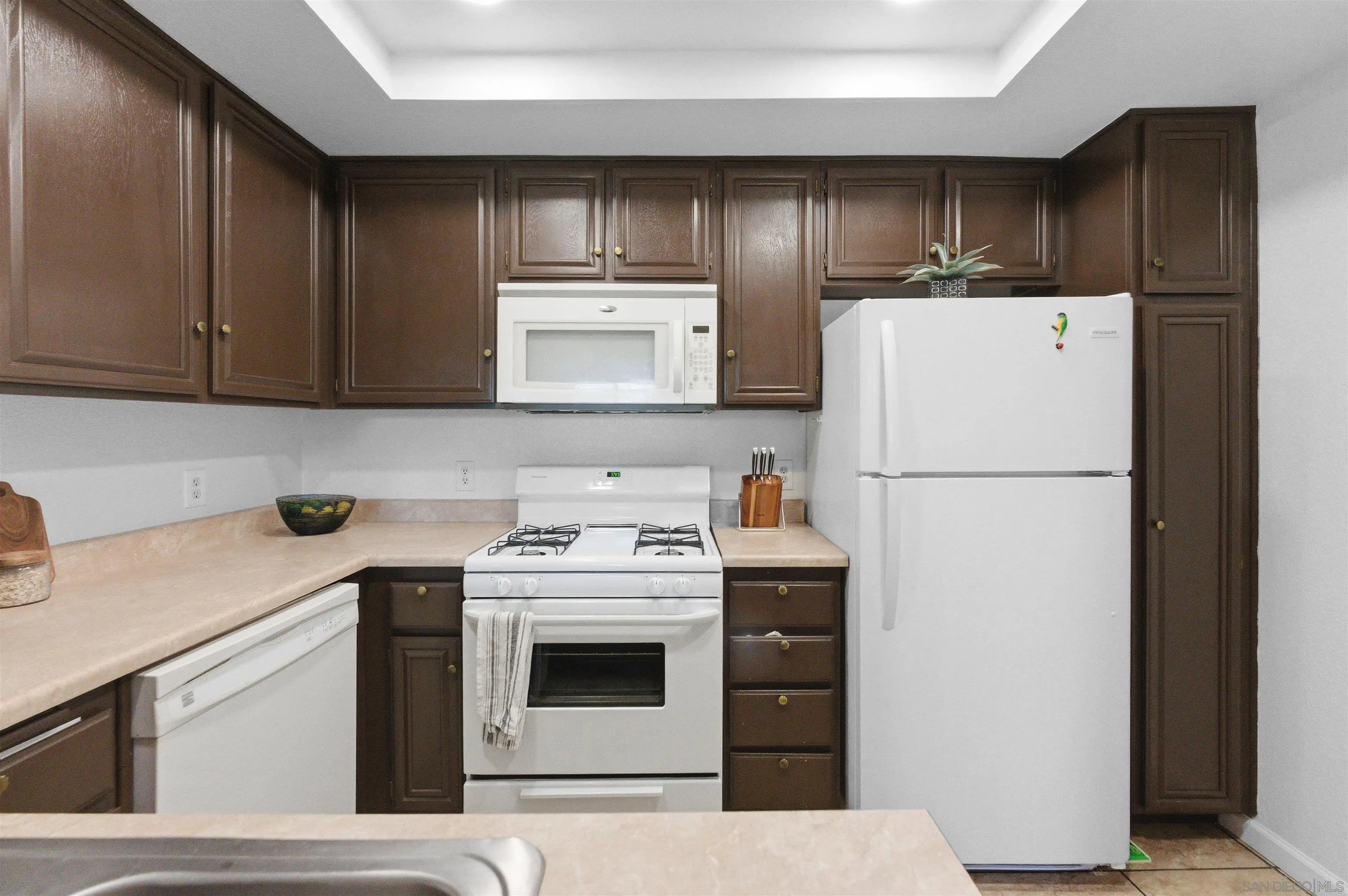 https://cdn.realtyfeed.com/cdn/127/260011120/862f8fb9f4d5d5af58c1f96e90ba5fb4.webp
