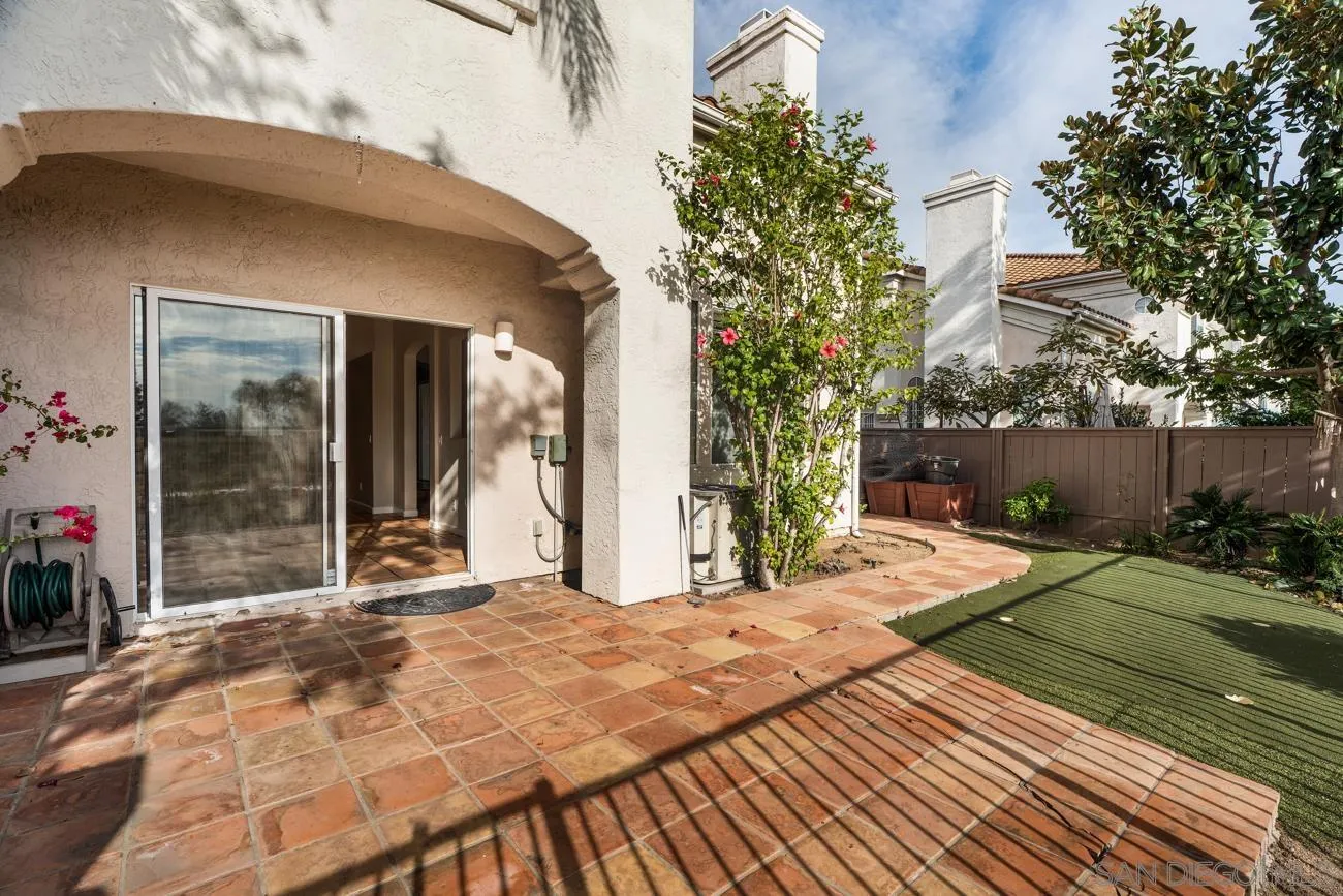 https://cdn.realtyfeed.com/cdn/127/260011121/41e4b4b0e62c15fbf010738b444d1ac0.webp