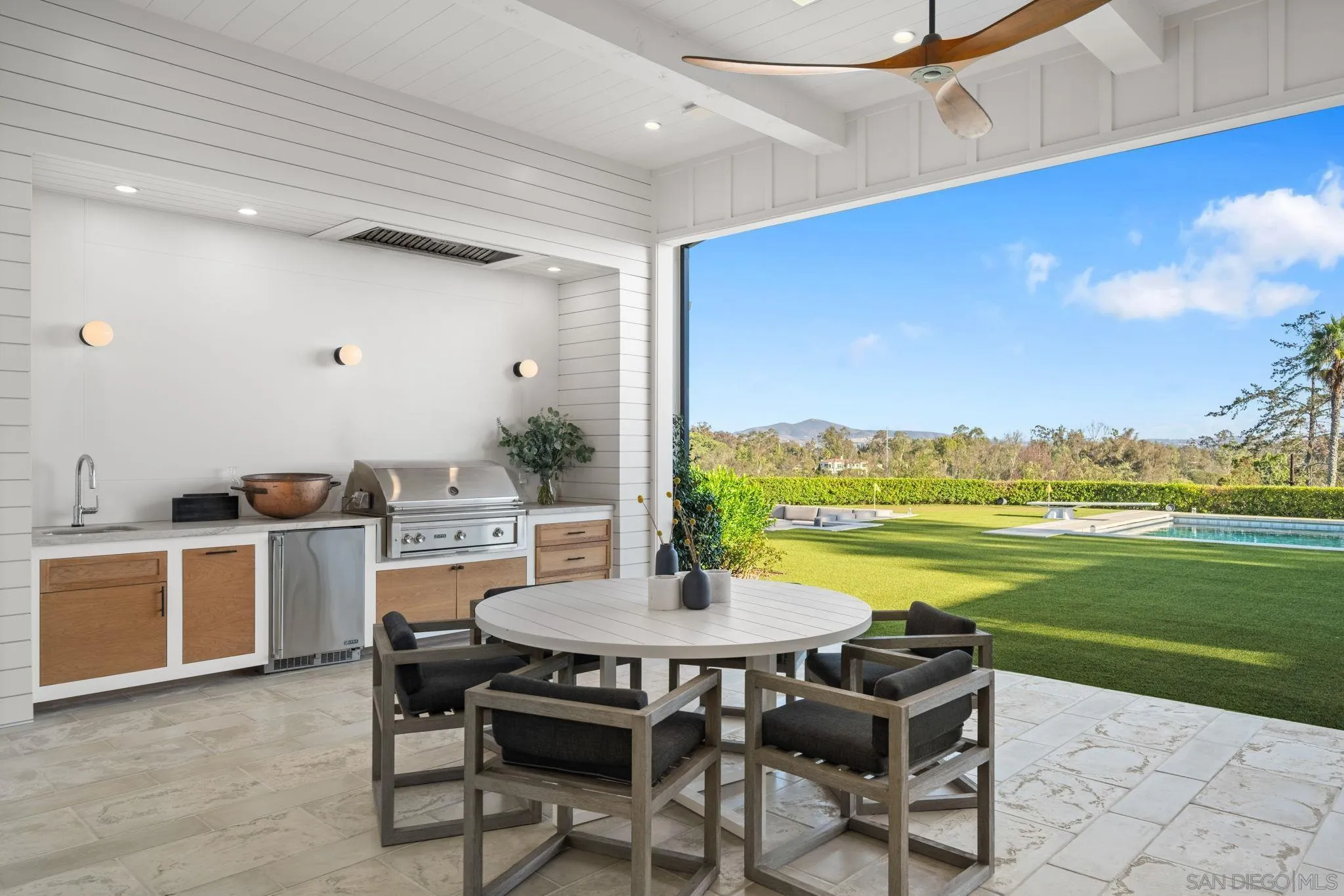 https://cdn.realtyfeed.com/cdn/127/260011122/4635969cd60d8533d180d3f44d5f444a.webp