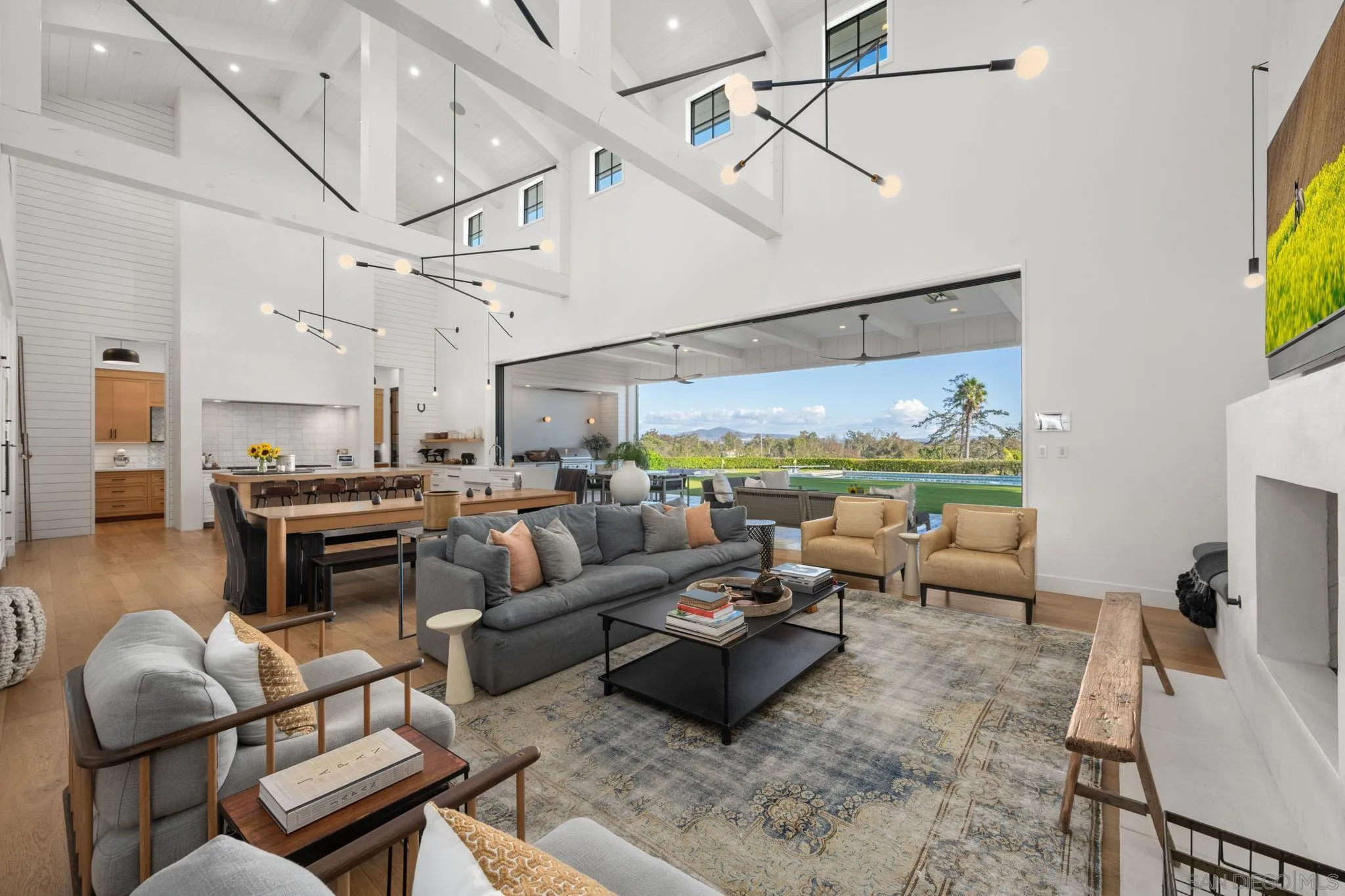 https://cdn.realtyfeed.com/cdn/127/260011122/9ab5e576c6aa65f32a0363f6eff1956b.webp