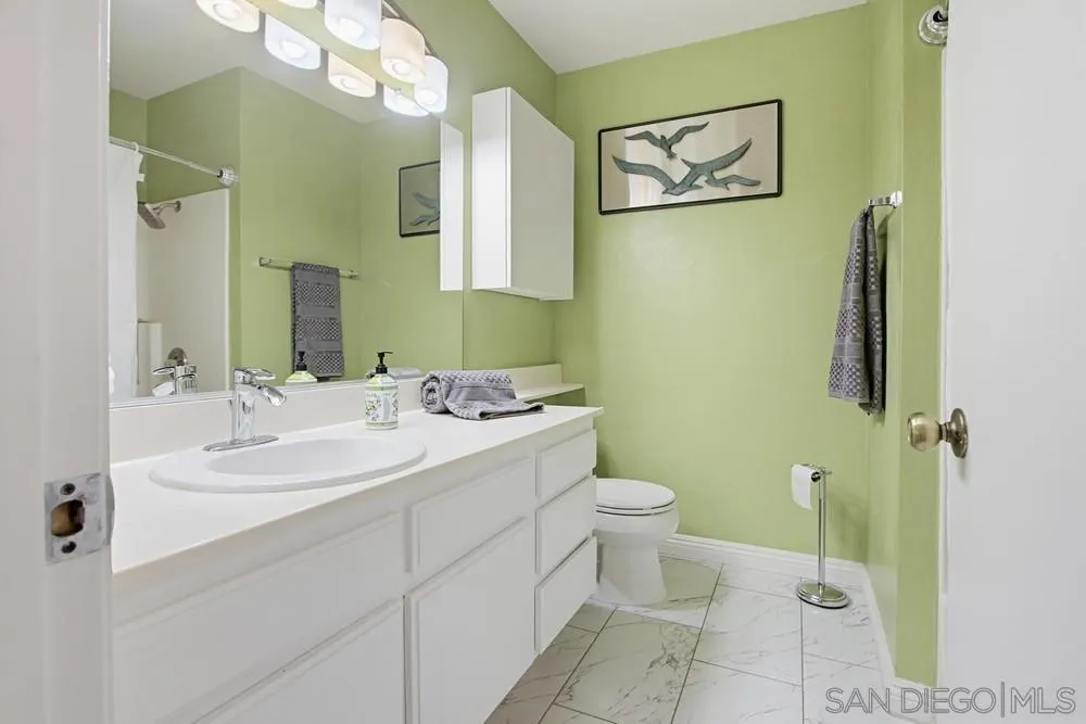 https://cdn.realtyfeed.com/cdn/127/260011124/f058798b8339704db1d636cf648d0c65.webp