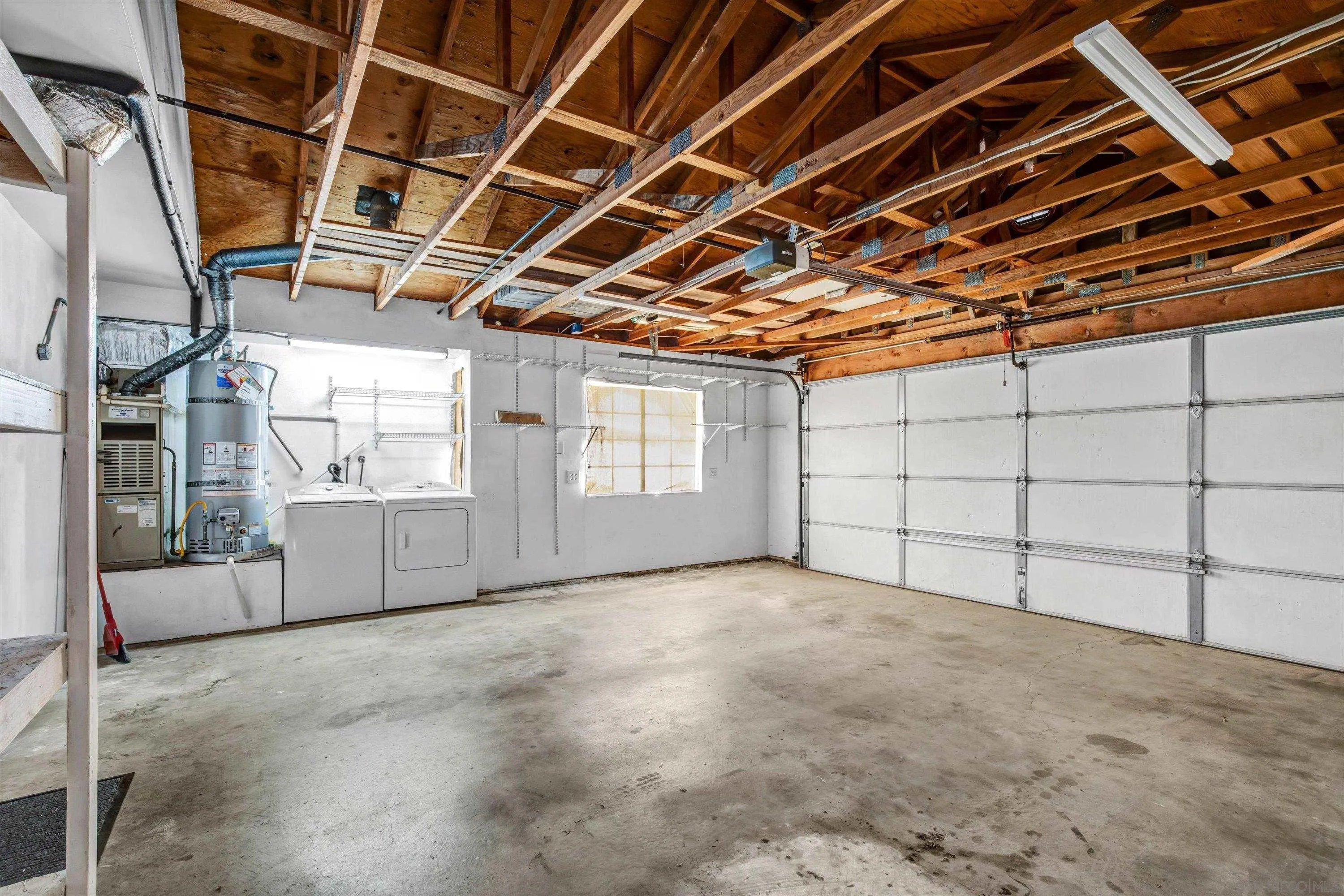 https://cdn.realtyfeed.com/cdn/127/260011129/3a48ee51d09b0f55778e20c96b358976.webp
