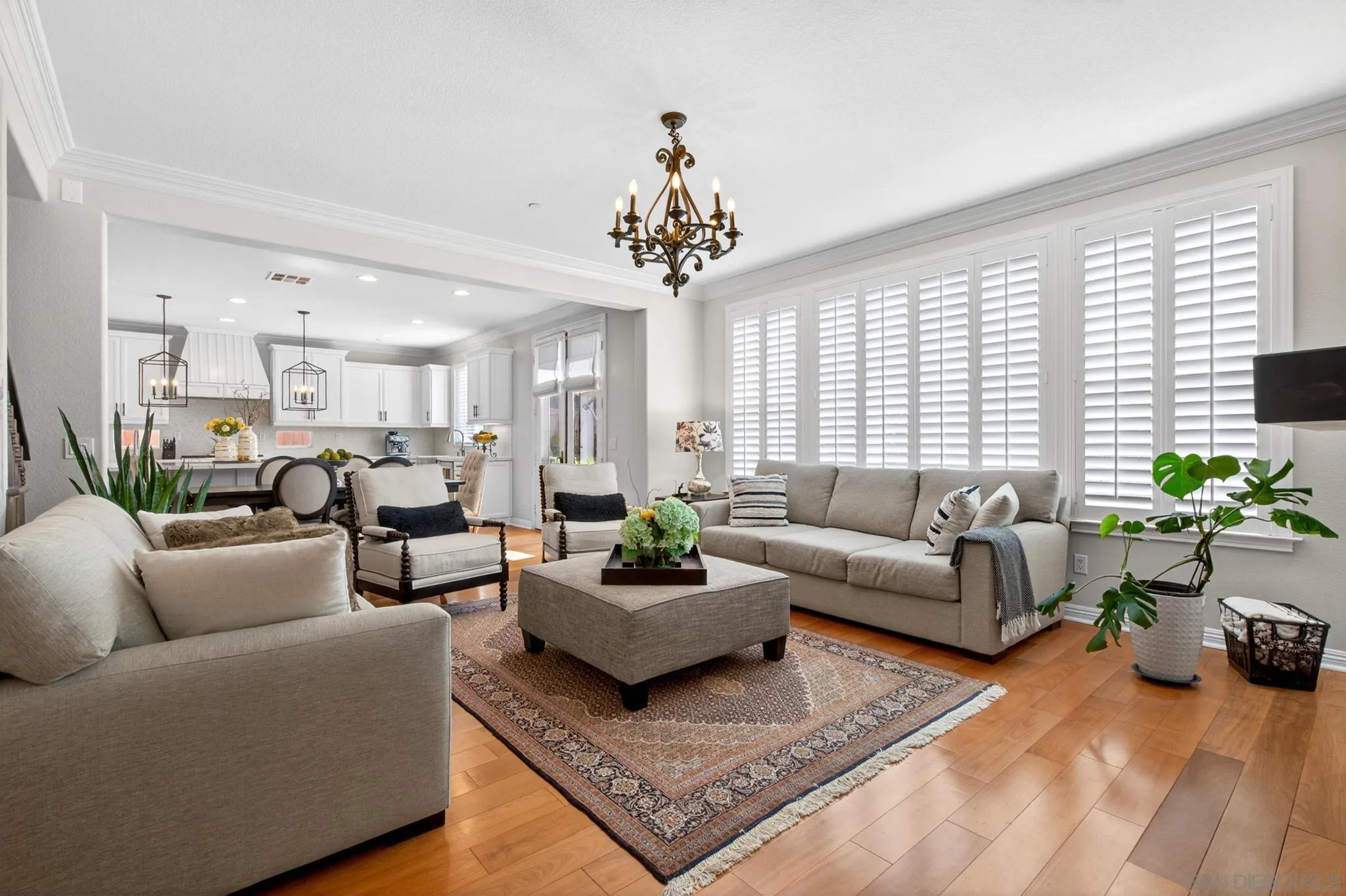 https://cdn.realtyfeed.com/cdn/127/260011130/a5e0ac07fdf2ef4e735a64f8610b9c38.webp