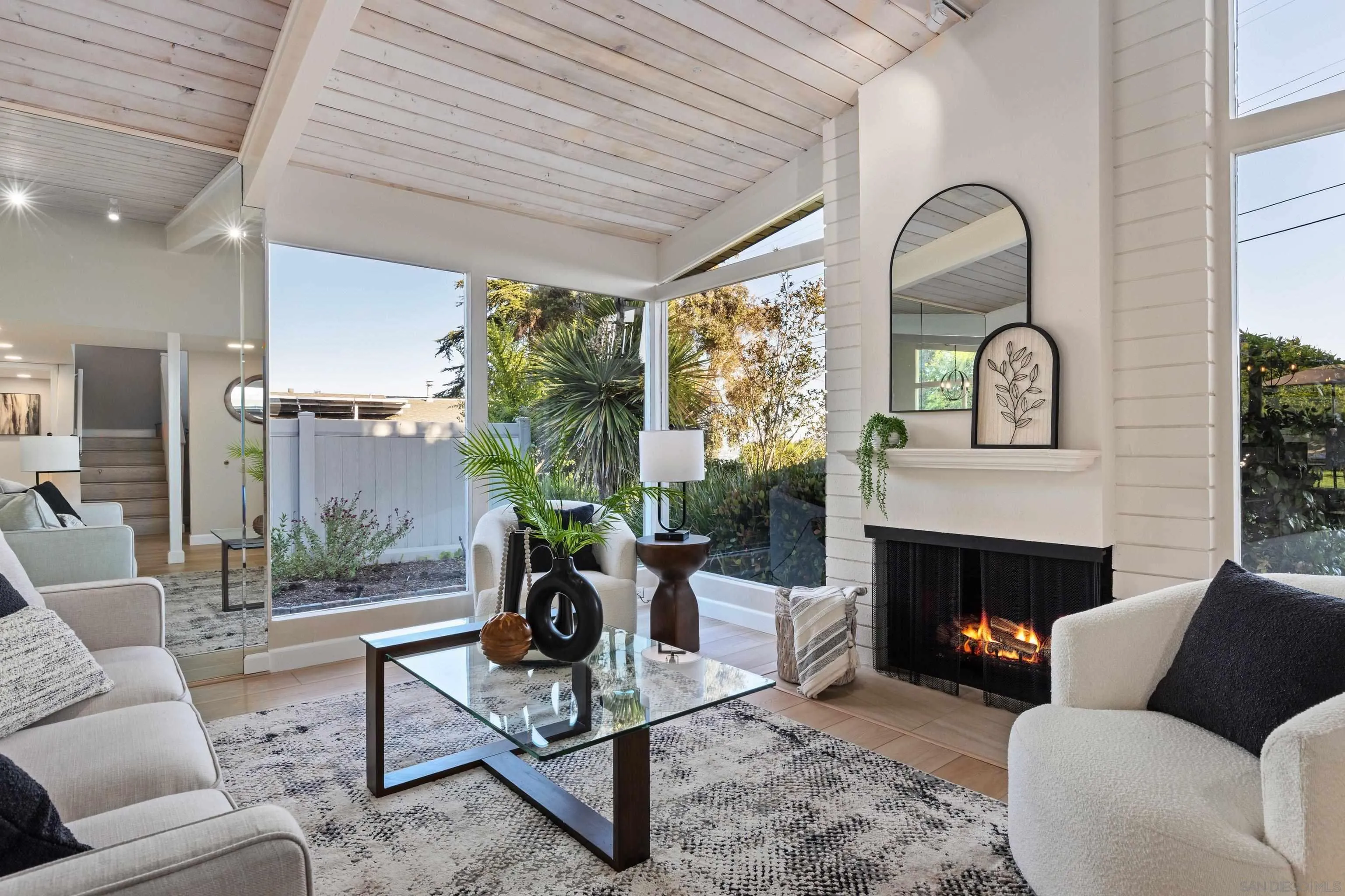 https://cdn.realtyfeed.com/cdn/127/260011131/e32a8a140f2afbd553fc1035cfa96628.webp