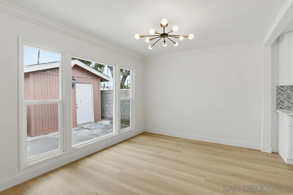 https://cdn.realtyfeed.com/cdn/127/260011133/3dc103995f2b966b5c1fbf7016ad2f85.webp