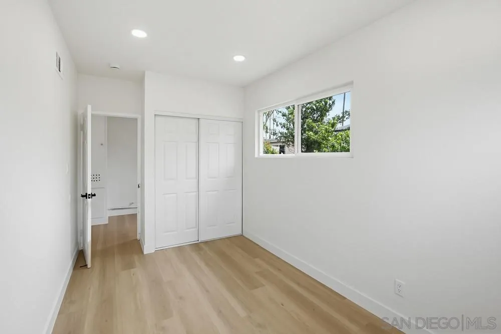 https://cdn.realtyfeed.com/cdn/127/260011133/5b7ce376f27ecae2fca3339aced8f477.webp