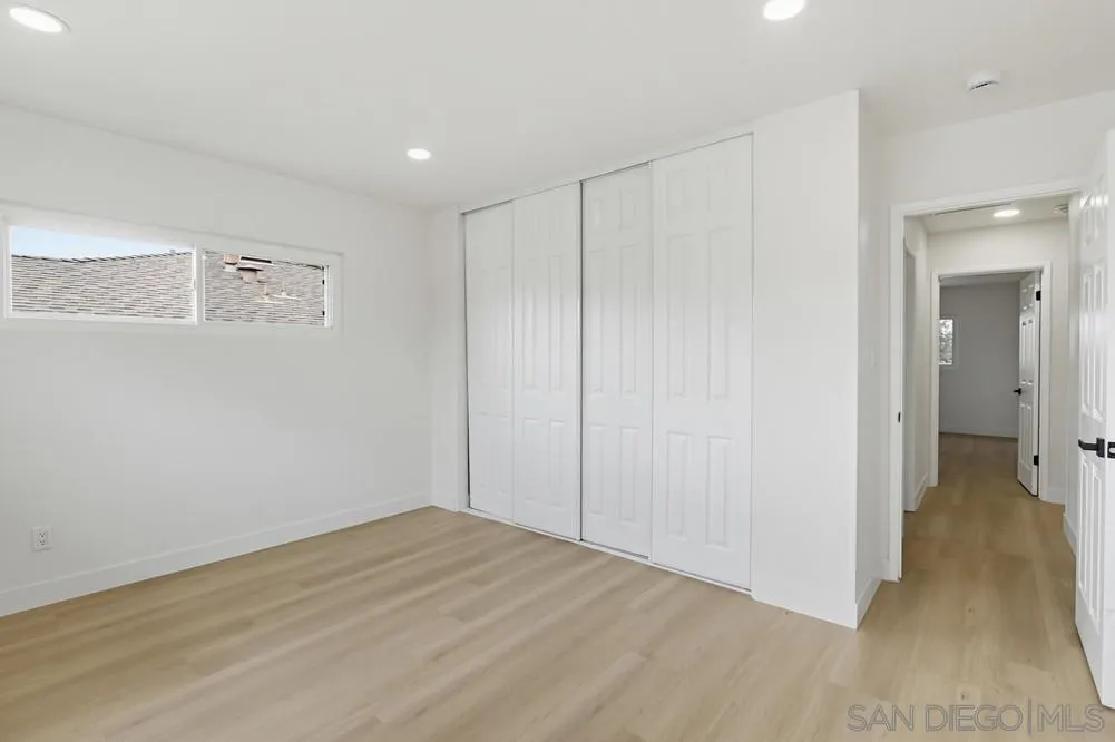 https://cdn.realtyfeed.com/cdn/127/260011133/813341e8f2d4bffacc5e52d948579b65.webp