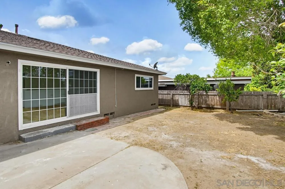 https://cdn.realtyfeed.com/cdn/127/260011133/95e8e0607ce0d8d3378478978d23d075.webp