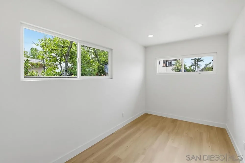 https://cdn.realtyfeed.com/cdn/127/260011133/9c7c7927563c6c18f3dbd2b6f72ca6bb.webp