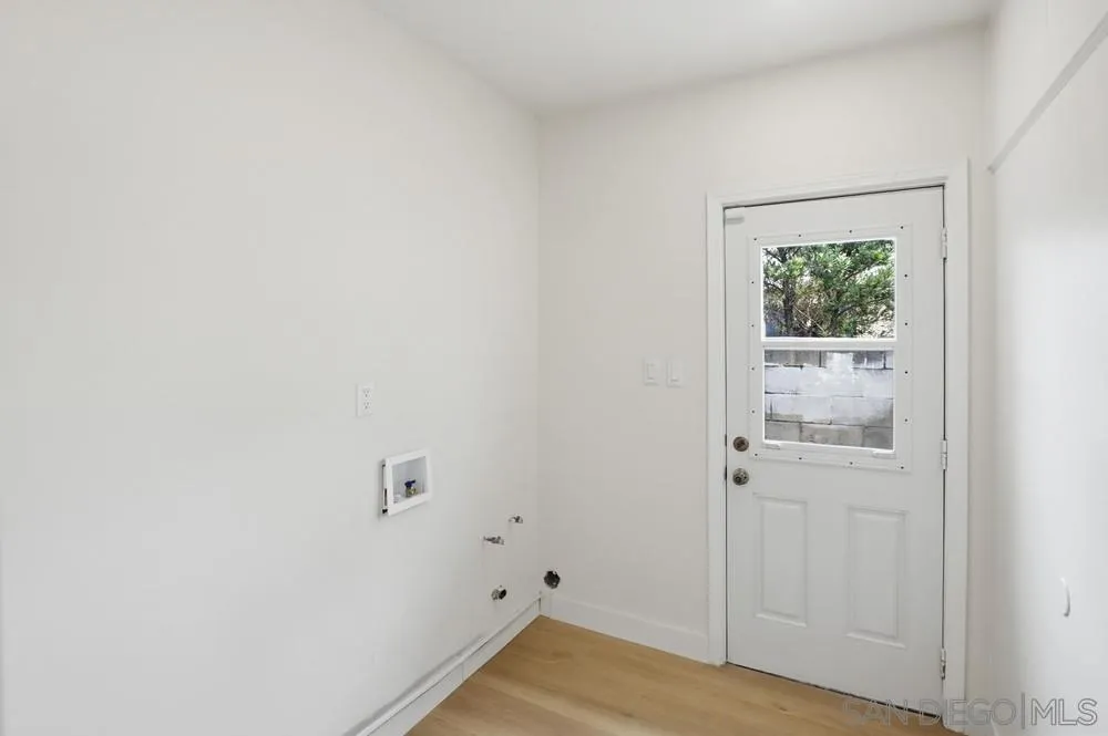 https://cdn.realtyfeed.com/cdn/127/260011133/c22c52232c7af6a0f92bb62680edb478.webp