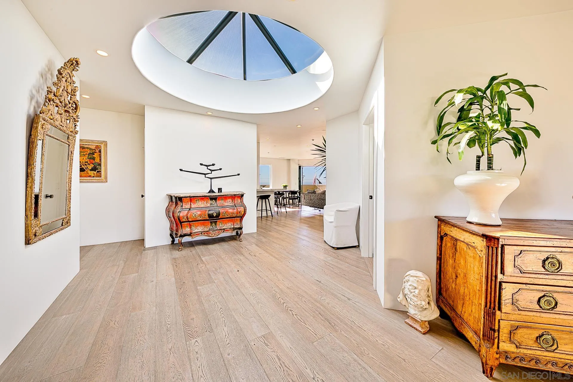 Photo #9: 260011135 Listing: Photo #9