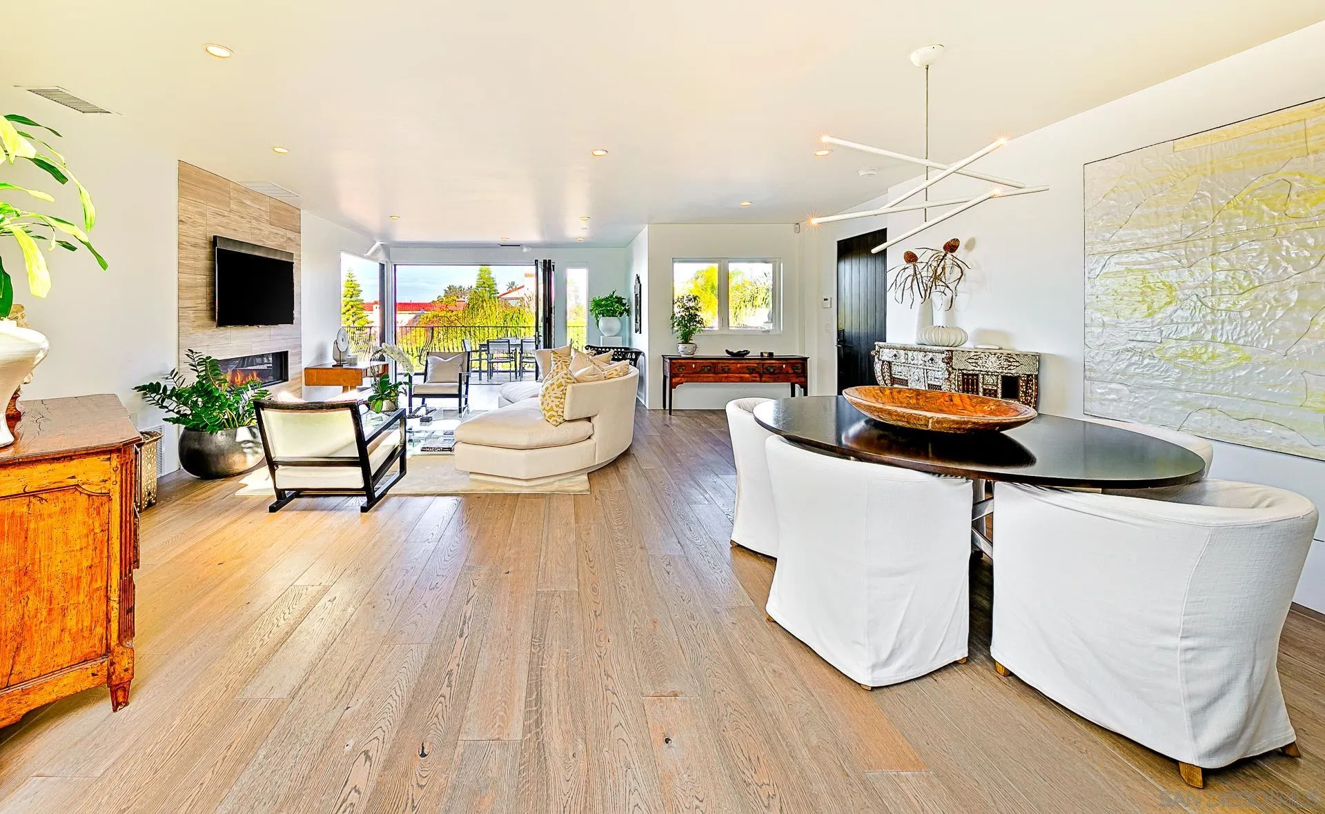 Photo #7: 260011135 Listing: Photo #7