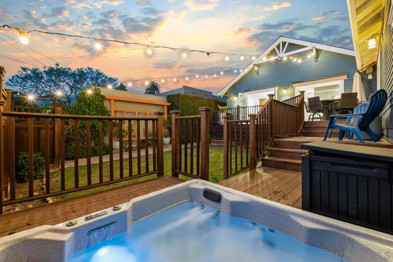 https://cdn.realtyfeed.com/cdn/127/260011138/6642afce53aa86f1ca880621ecfd635b.webp