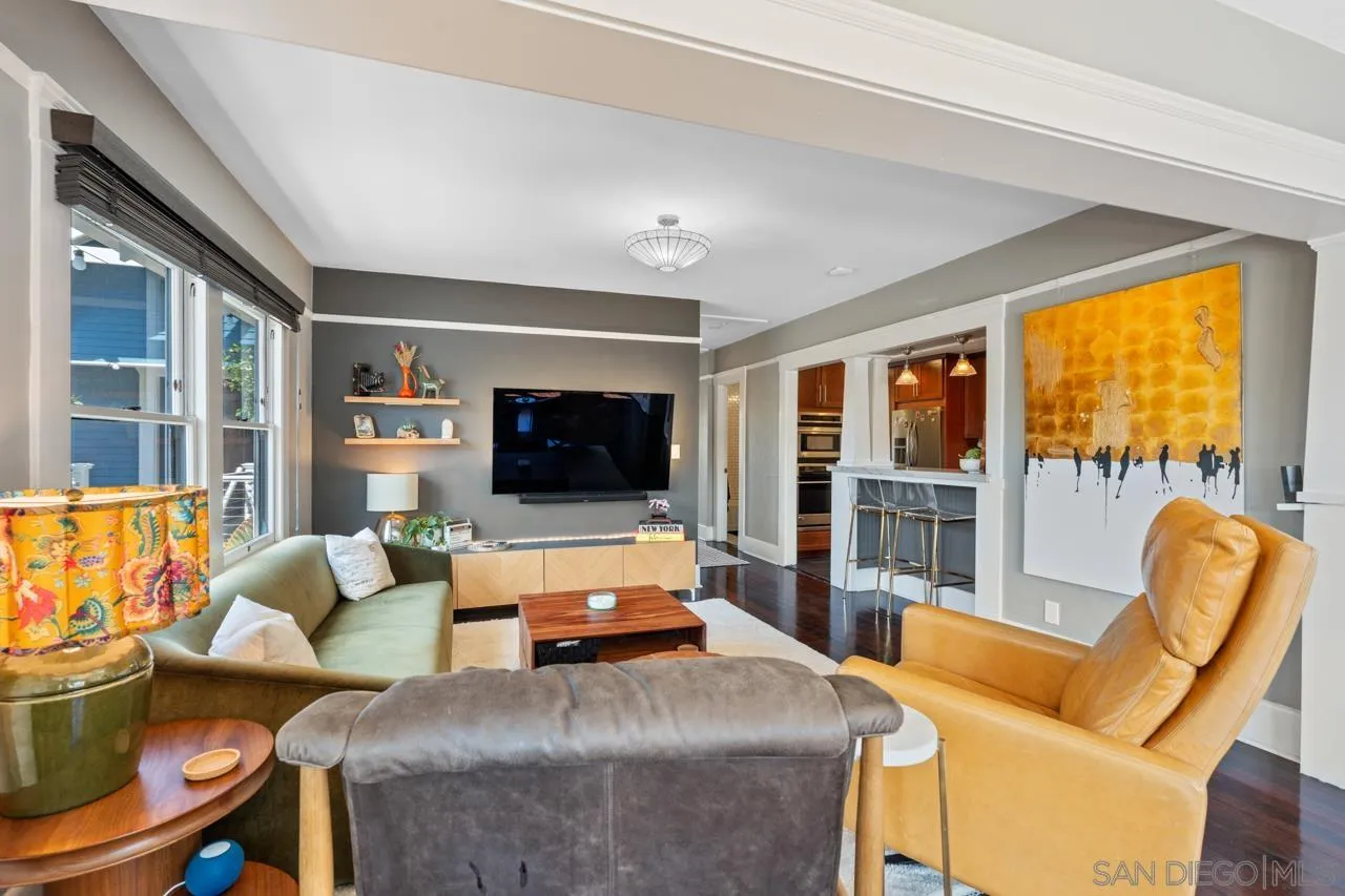 https://cdn.realtyfeed.com/cdn/127/260011138/765c833b6f77aaeab51bb14f2e26b62d.webp