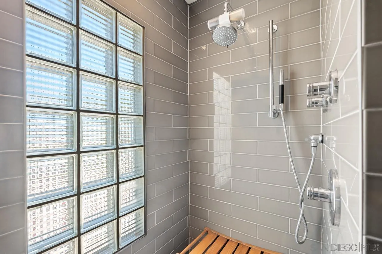 https://cdn.realtyfeed.com/cdn/127/260011138/99ddb659e5b116f643b56d271084e0eb.webp
