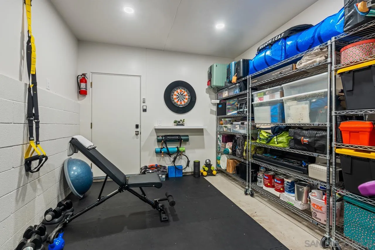 https://cdn.realtyfeed.com/cdn/127/260011138/b634ecb90f0c9db2cde9b7af62162321.webp