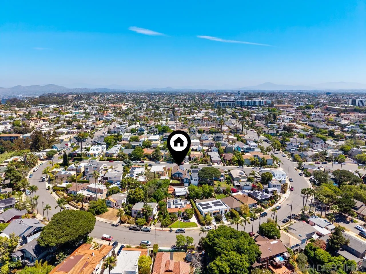 https://cdn.realtyfeed.com/cdn/127/260011138/eb605757c7e17bae1ed30d43ba256a09.webp