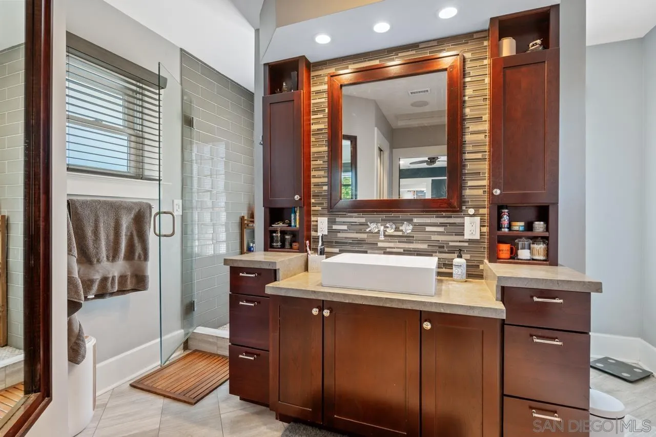 https://cdn.realtyfeed.com/cdn/127/260011138/fac0ca014616fdc61395045d79b2106c.webp