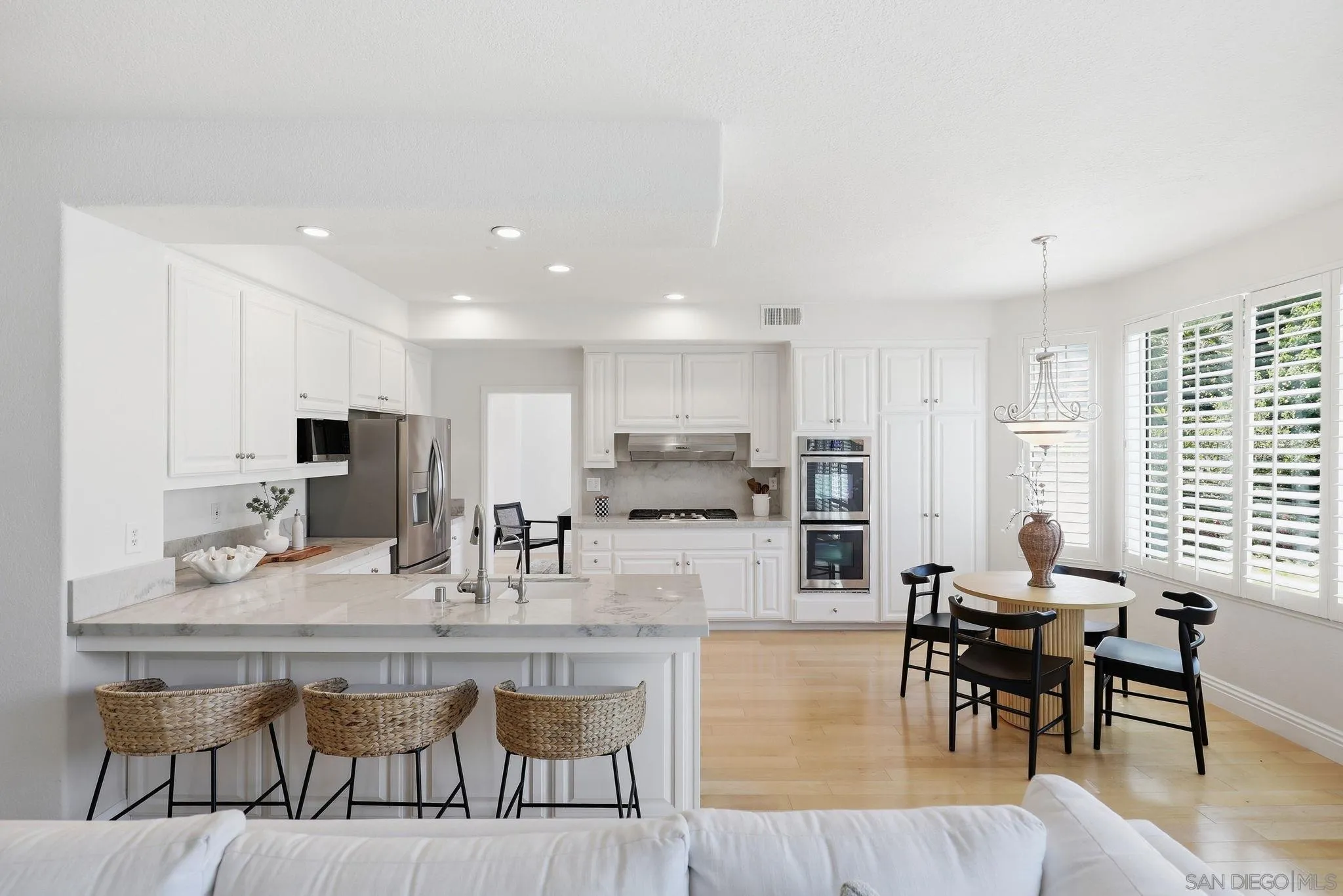 https://cdn.realtyfeed.com/cdn/127/260011144/0362d96d74512b3e6d16f9850707b3e5.webp
