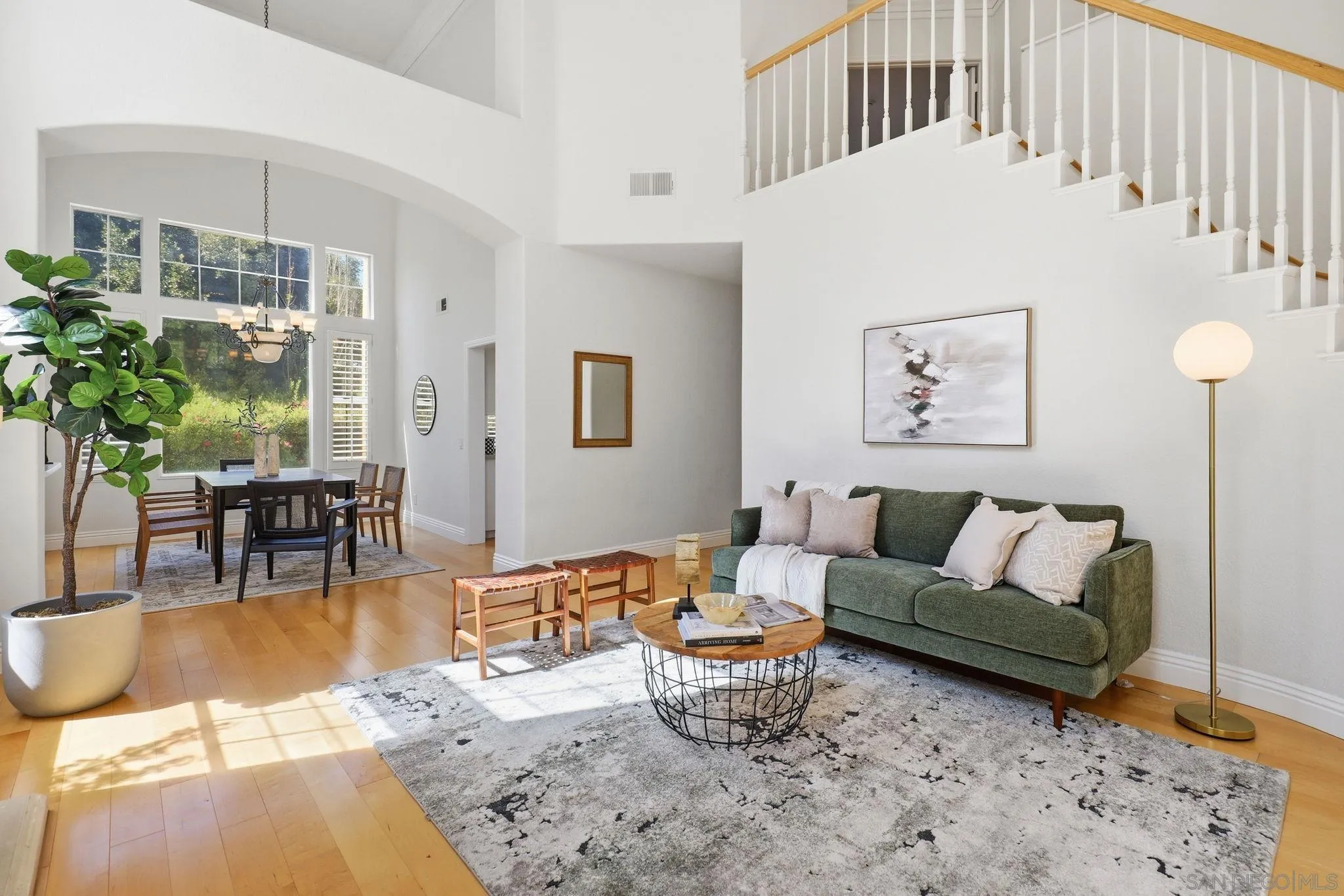 https://cdn.realtyfeed.com/cdn/127/260011144/156465d6d50cf6cc0fc8d227b3224627.webp