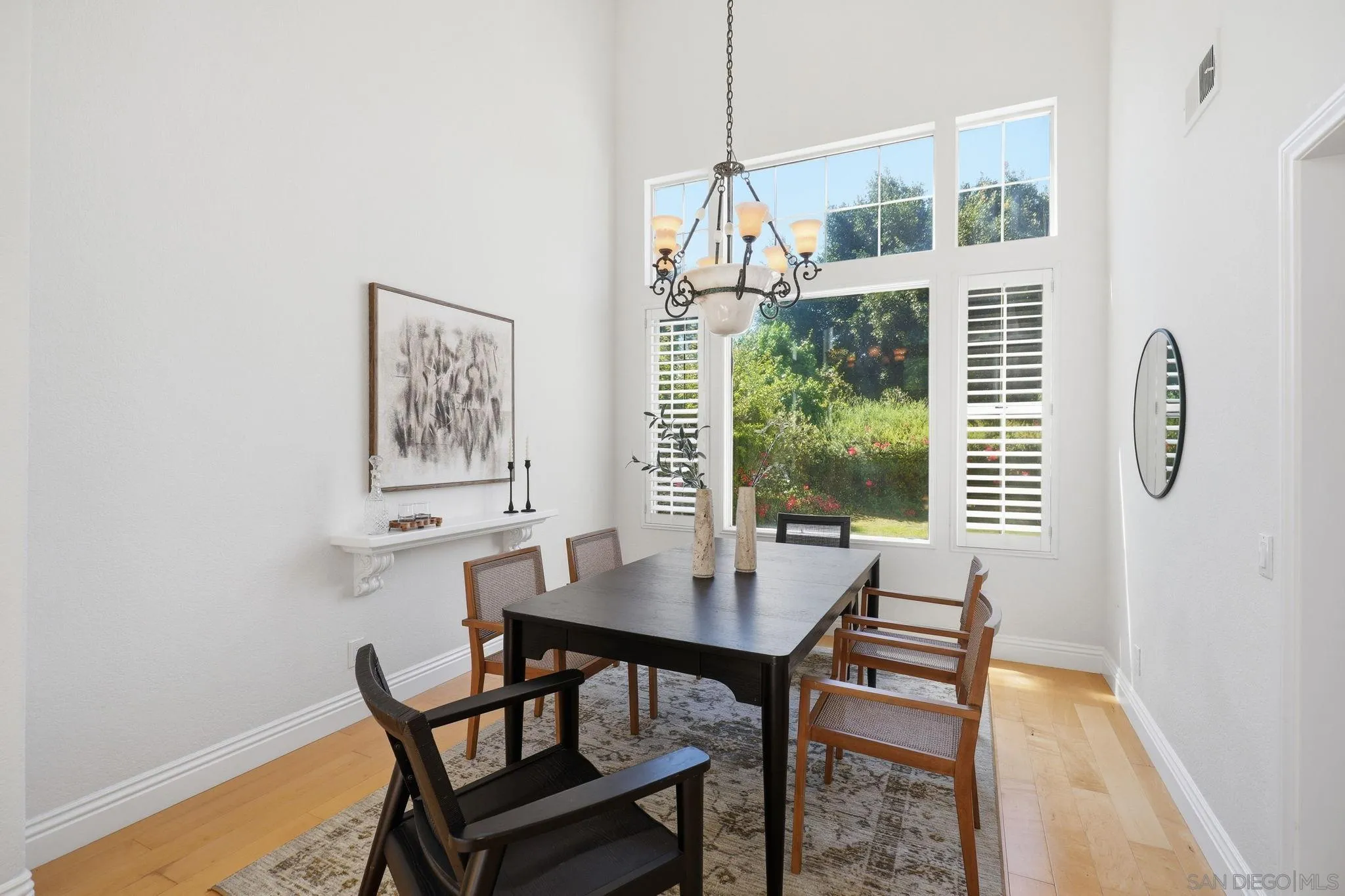 https://cdn.realtyfeed.com/cdn/127/260011144/1f8de979622b731a89607b2668ec8274.webp
