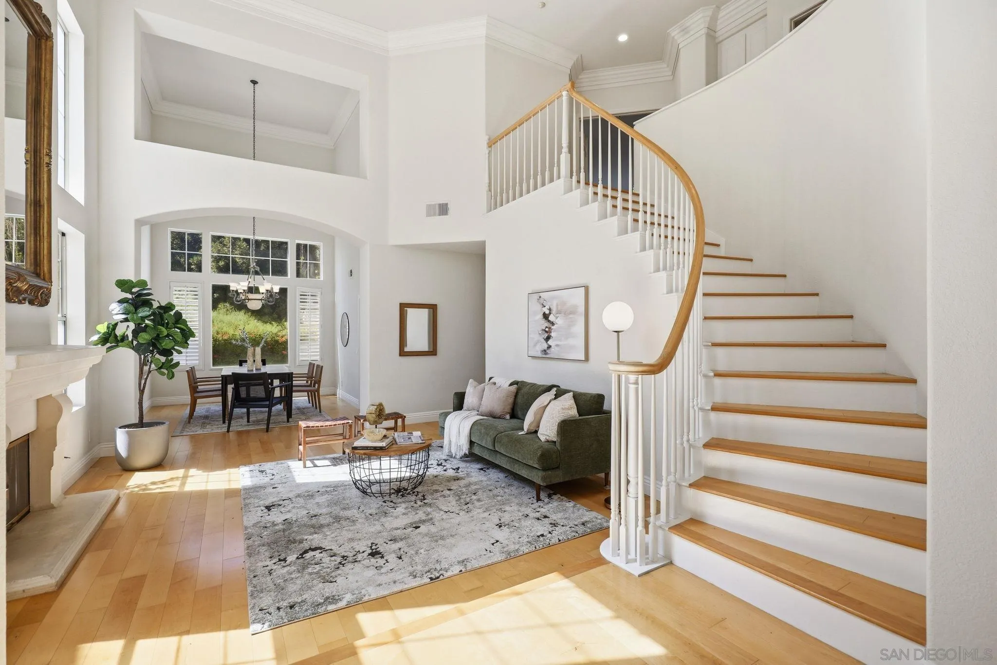 https://cdn.realtyfeed.com/cdn/127/260011144/2373e99708d0ad087baaa3d7202e3cb2.webp