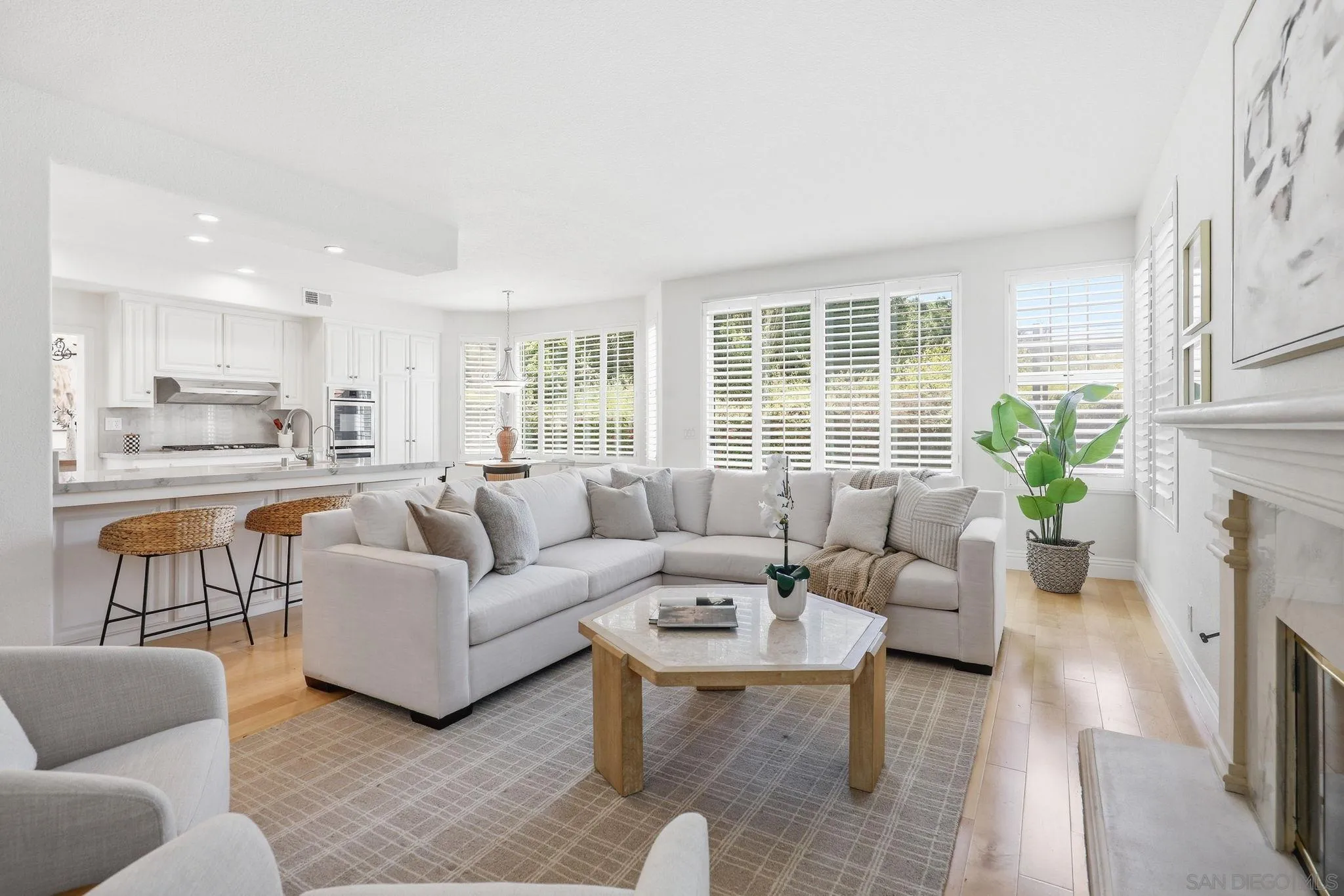 https://cdn.realtyfeed.com/cdn/127/260011144/974bbb027a72abf4dab8c30f6ae66287.webp