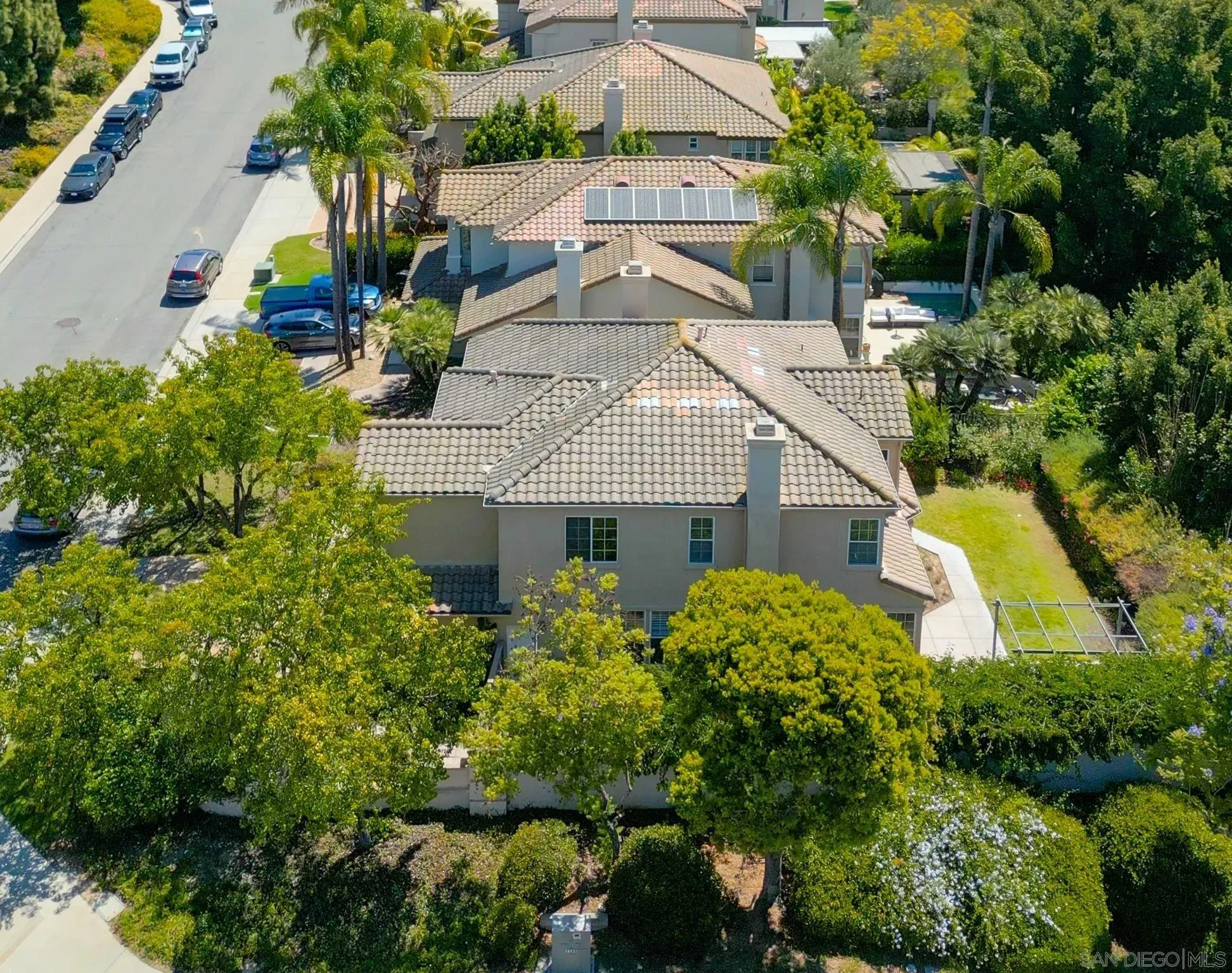 https://cdn.realtyfeed.com/cdn/127/260011144/dec38f0b20939abea2b0bd76d6025064.webp