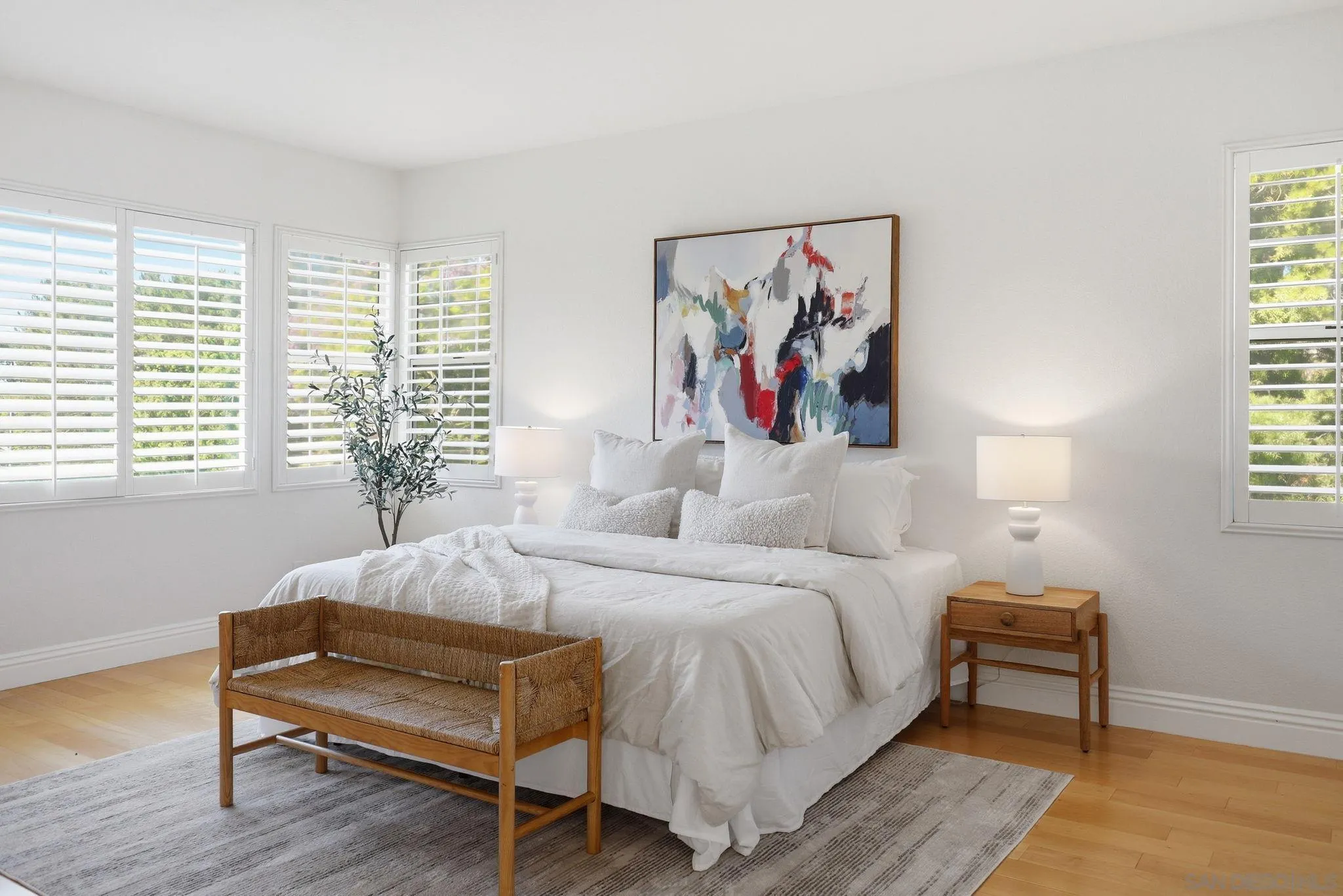 https://cdn.realtyfeed.com/cdn/127/260011144/e2ec0e4604d6bfdd4bc2c4ee204b3ef9.webp