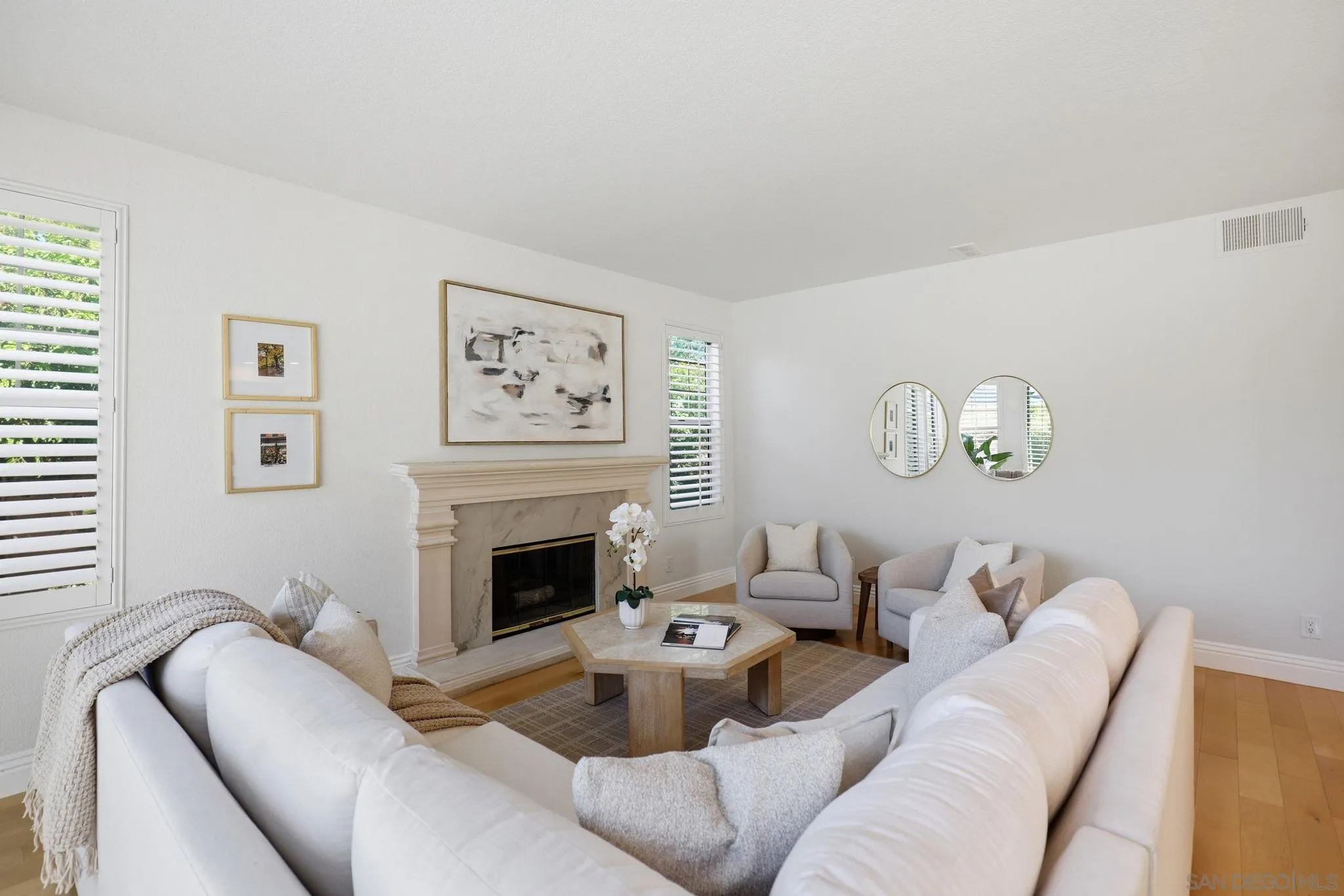 https://cdn.realtyfeed.com/cdn/127/260011144/f185d1b229e7f550f280f56f03a9d3d5.webp
