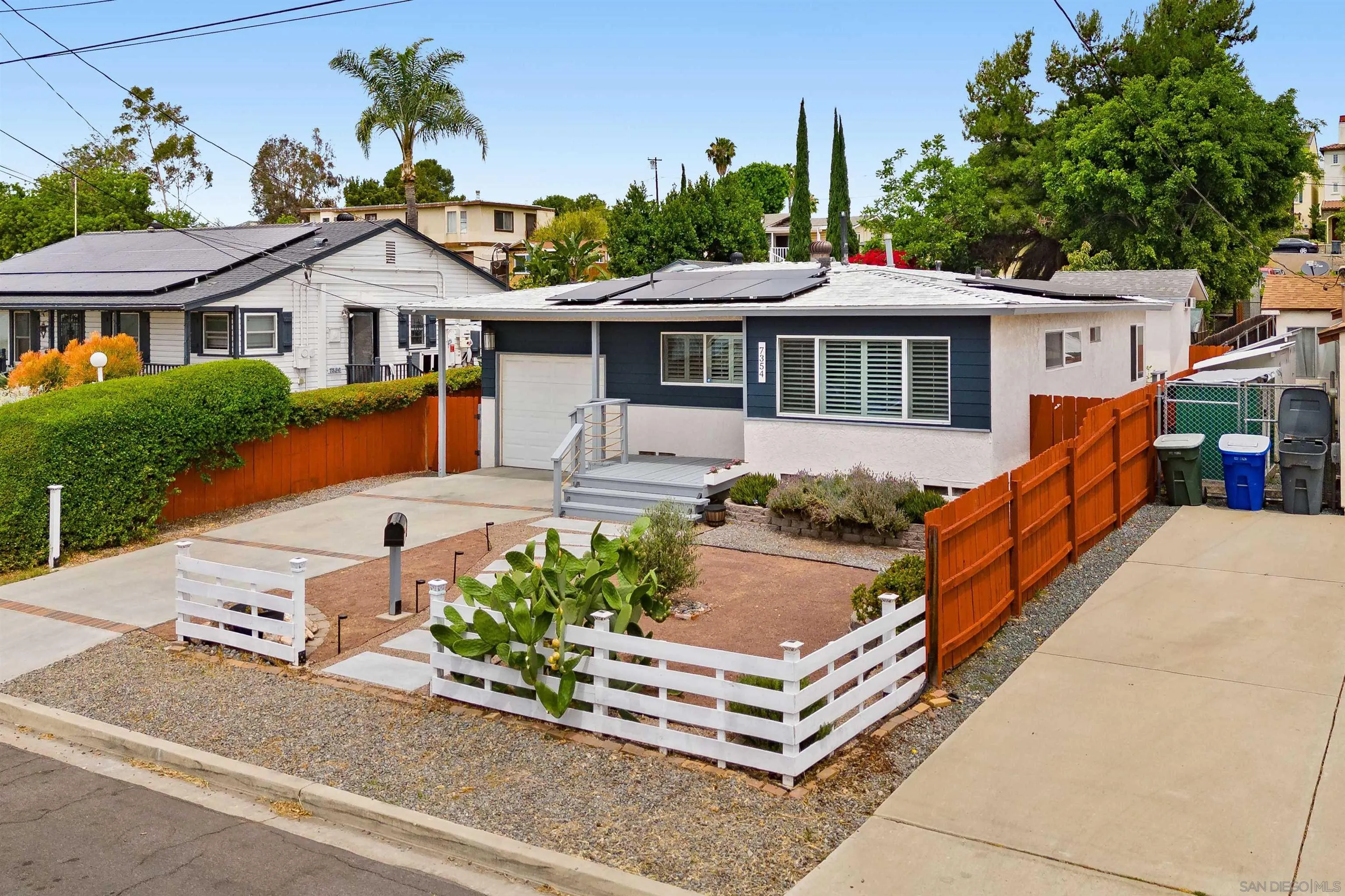 https://cdn.realtyfeed.com/cdn/127/260011147/61e9f6f479007c8aeebcadbab2382c88.webp