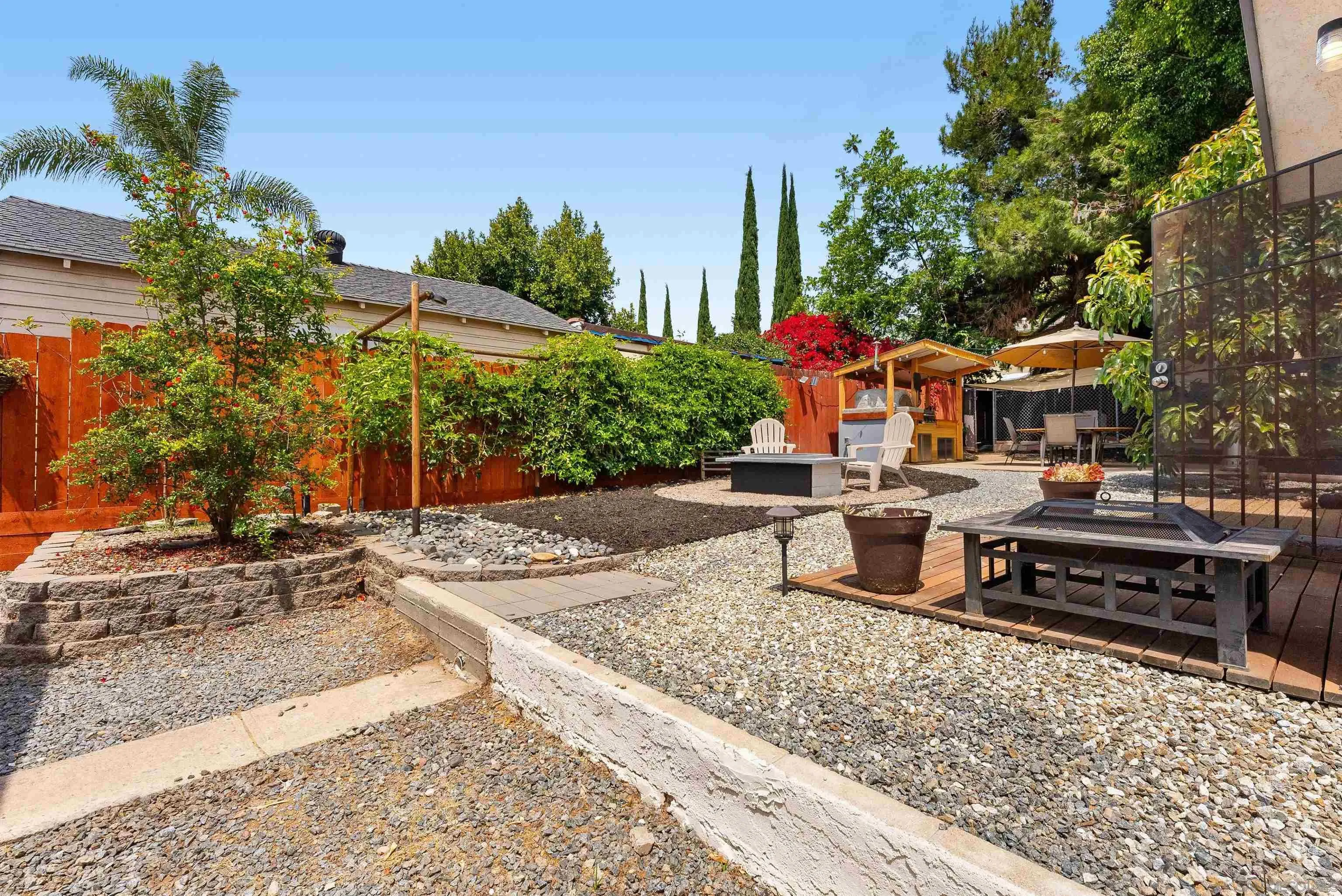 https://cdn.realtyfeed.com/cdn/127/260011147/724301435a428c5330394e65d9e81458.webp