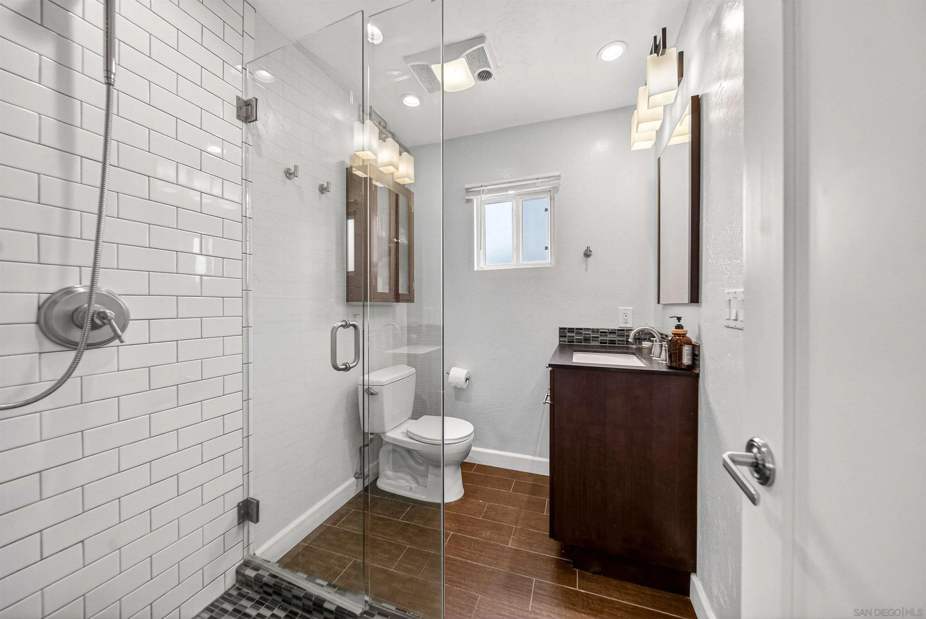 https://cdn.realtyfeed.com/cdn/127/260011147/7bbefa164fd0ee4f6e534aa4bd8efa5a.webp