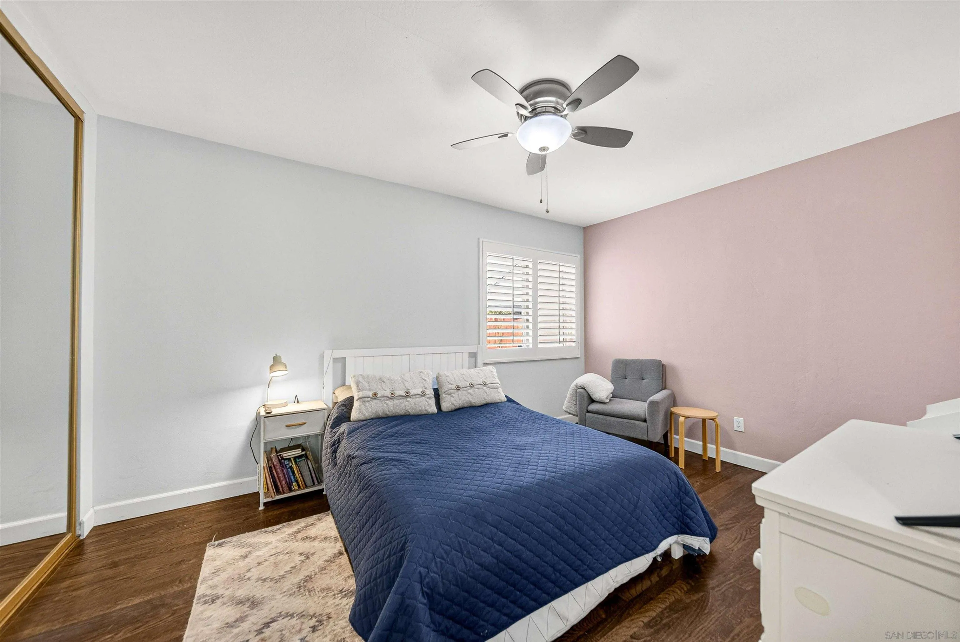 https://cdn.realtyfeed.com/cdn/127/260011147/895a784e0a7257da479e5814b310d798.webp