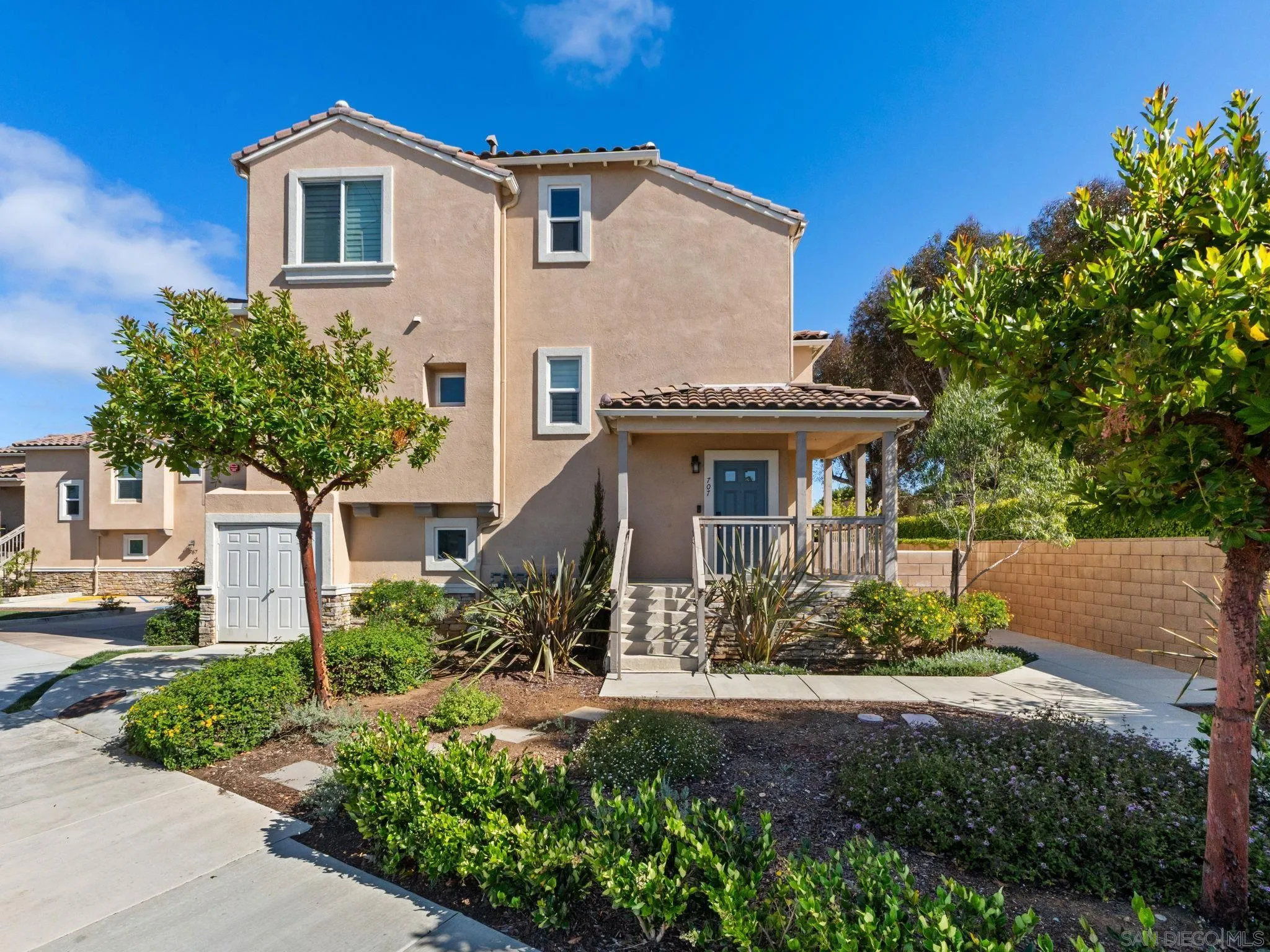 Photo #1: 260011152 Listing: Photo #1