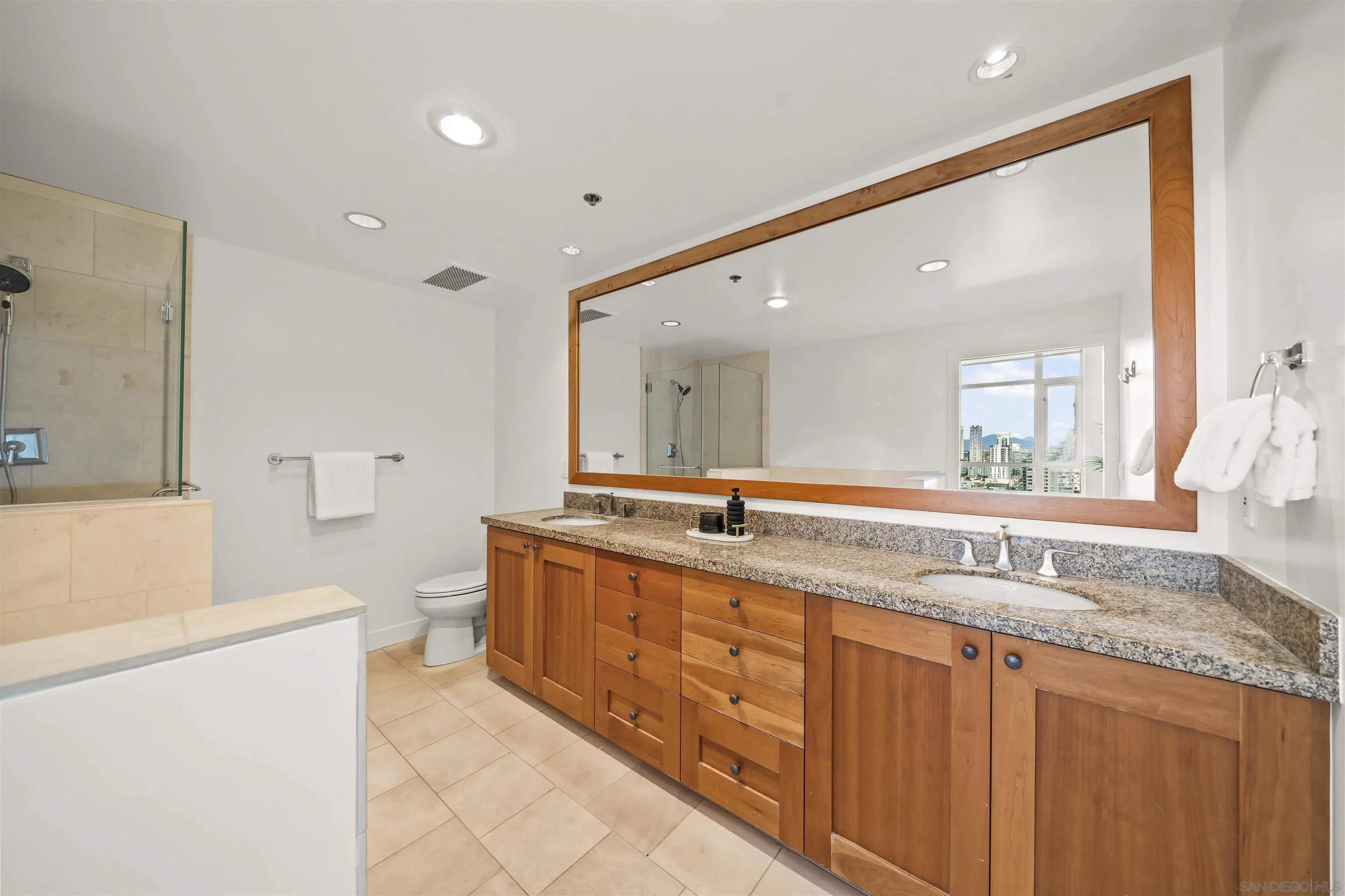Photo #36: 260011153 Listing: Photo #36