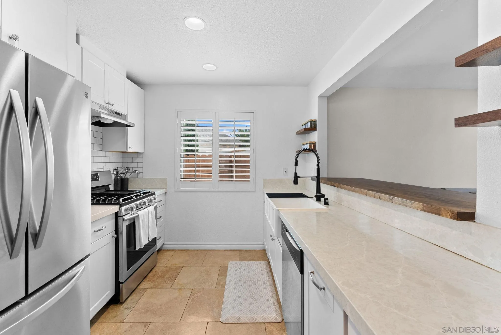 https://cdn.realtyfeed.com/cdn/127/260011157/d31797370c4bc31673c9705e866e5e4b.webp