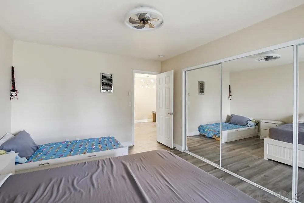 Photo #17: 260011158 Listing: Photo #17