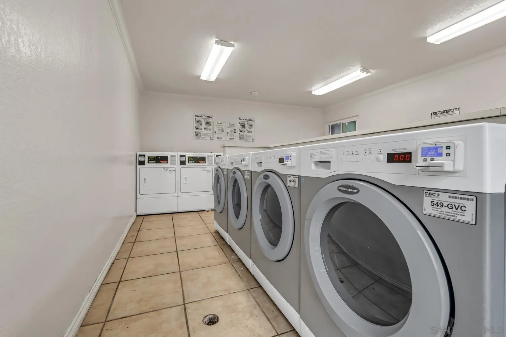 https://cdn.realtyfeed.com/cdn/127/260011160/1bca0973c72d5164b1acdc5999a38b0b.webp