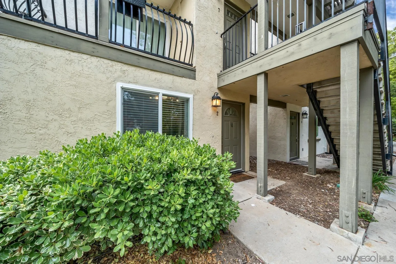 https://cdn.realtyfeed.com/cdn/127/260011160/31cc58b8a0e08941839eea4f0522ab41.webp