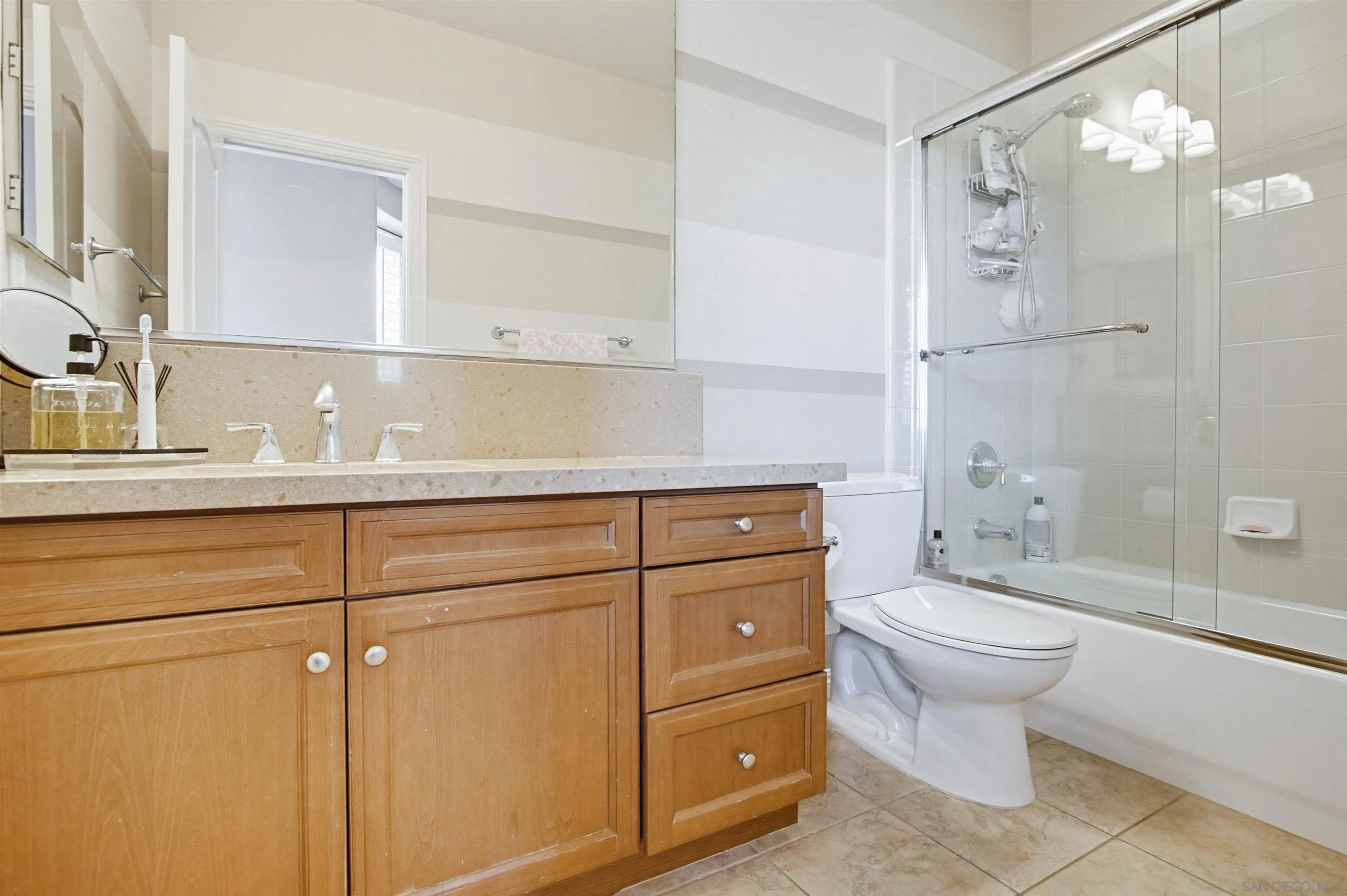 https://cdn.realtyfeed.com/cdn/127/260011161/24ae69ee483ed8cd2f1120647a683250.webp