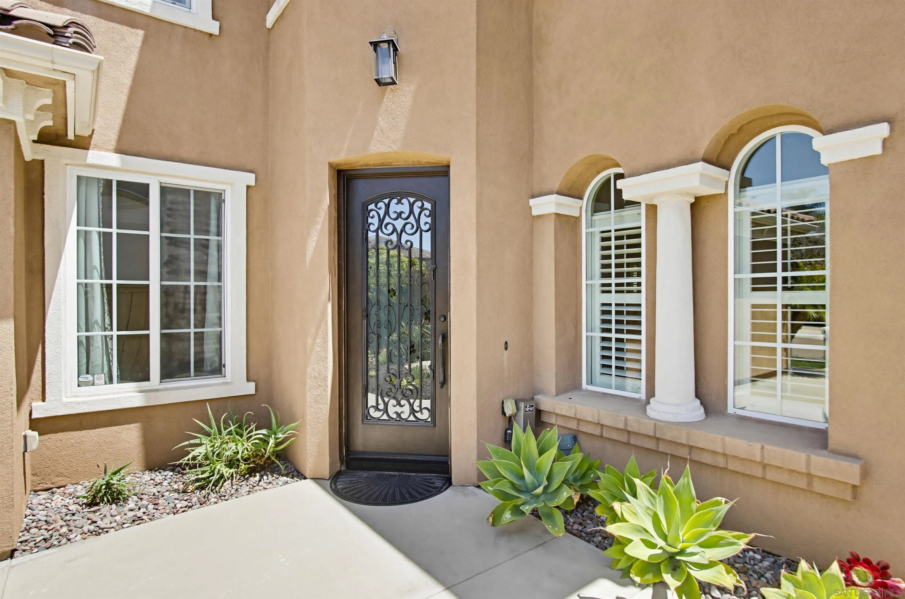 https://cdn.realtyfeed.com/cdn/127/260011161/40097c7b3be1f1021429f806815e1792.webp