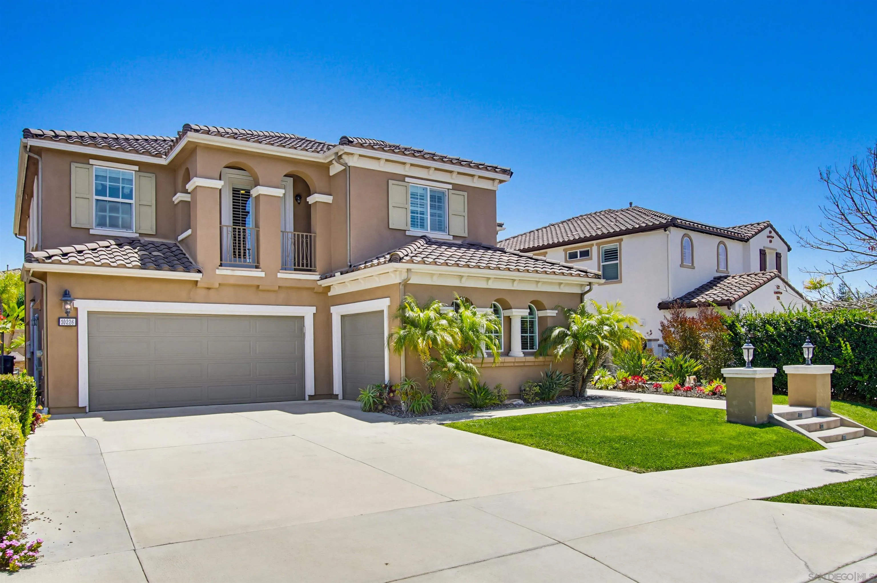 https://cdn.realtyfeed.com/cdn/127/260011161/6d686b6b0bc7e81d24ce9e5c0e6356df.webp