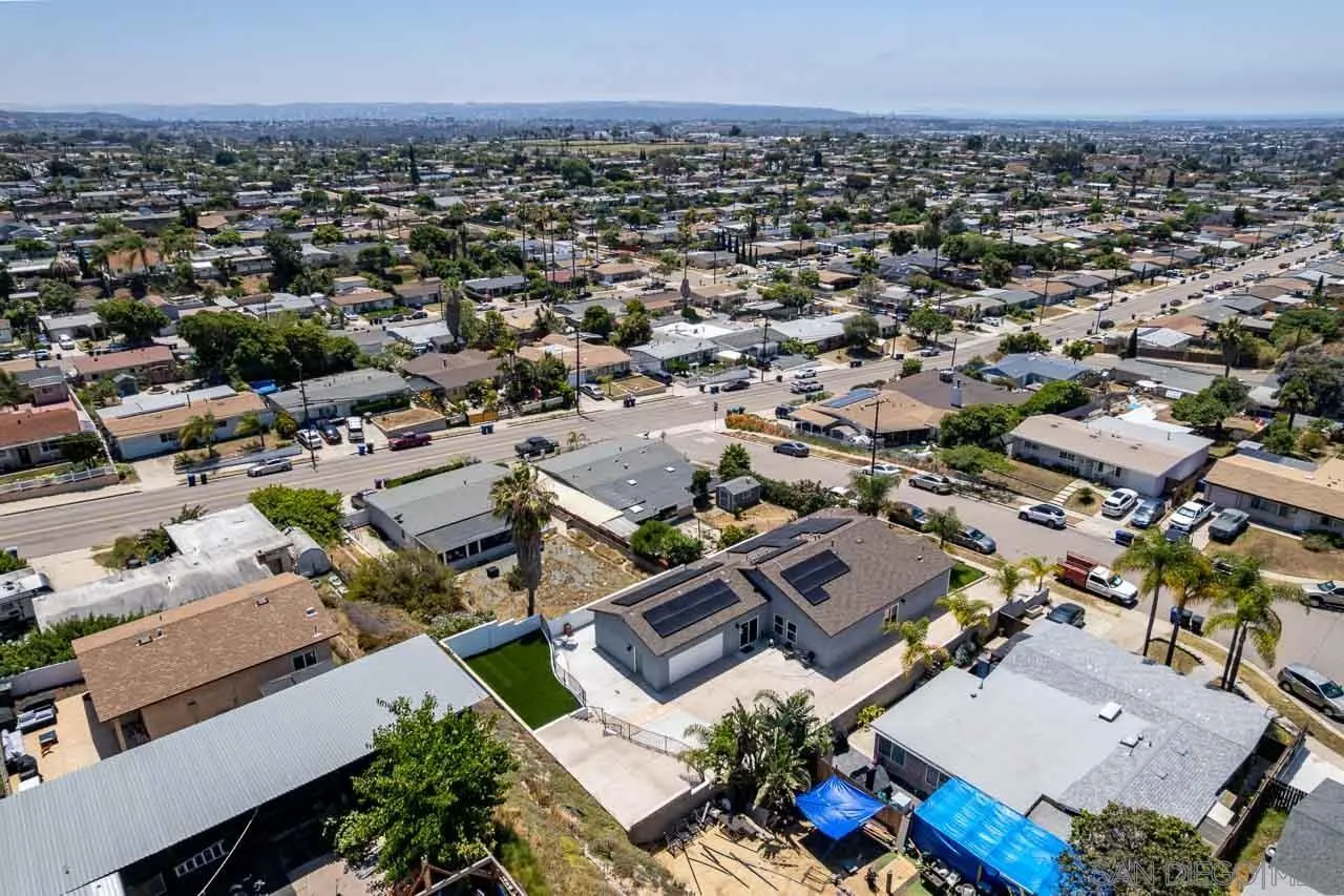 https://cdn.realtyfeed.com/cdn/127/260011162/018527166664de4175bc5377f2d387be.webp